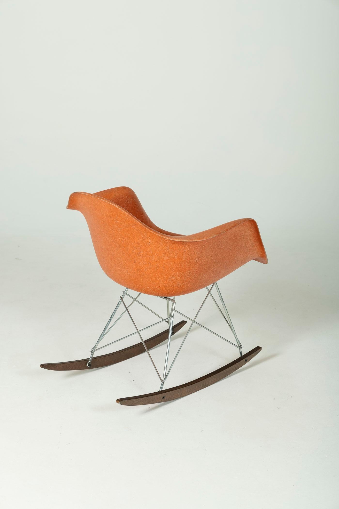 Charles and Ray Eames Rocking-chair, 1950s For Sale 2