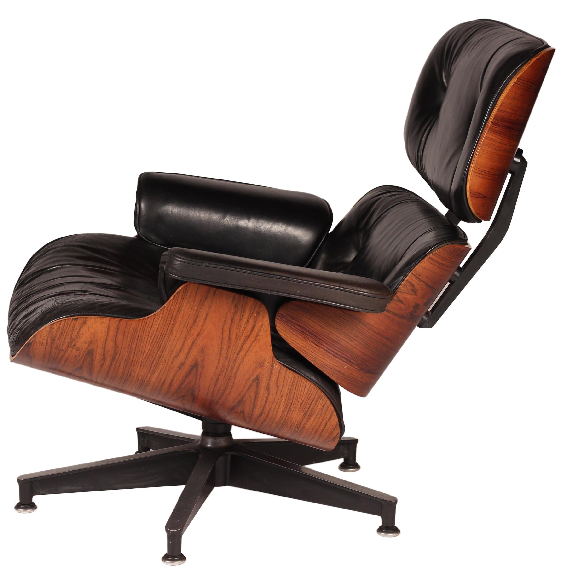 Charles and Ray Eames Rosewood Lounge Chair 670