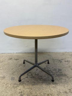 Charles and Ray Eames Round Oak Veneer Pedestal Dining Table for Herman Miller