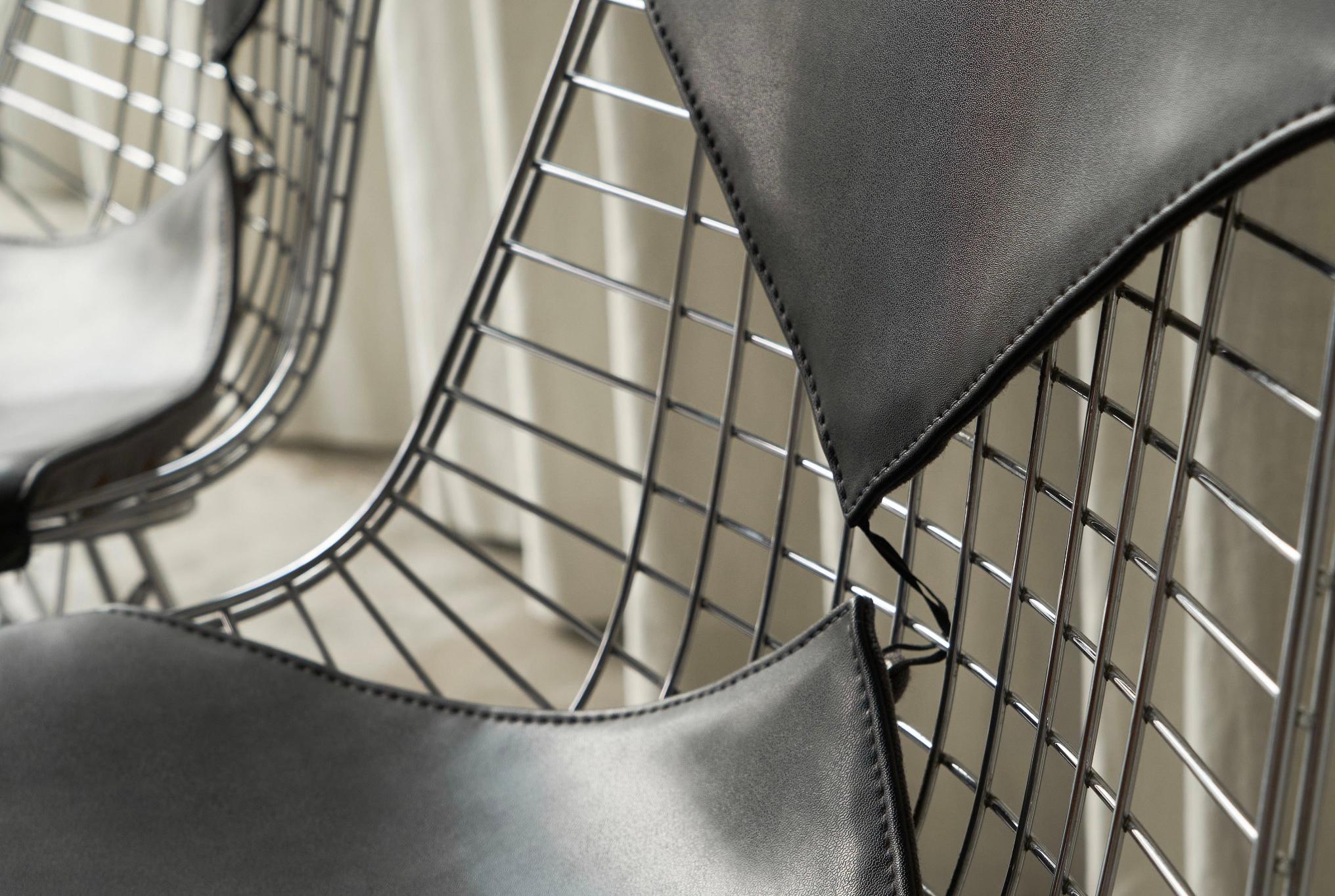 Charles e Ray Eames Set di 6 sedie con struttura in filo metallico 'Bikini' Vitra anni '80 in vendita 3