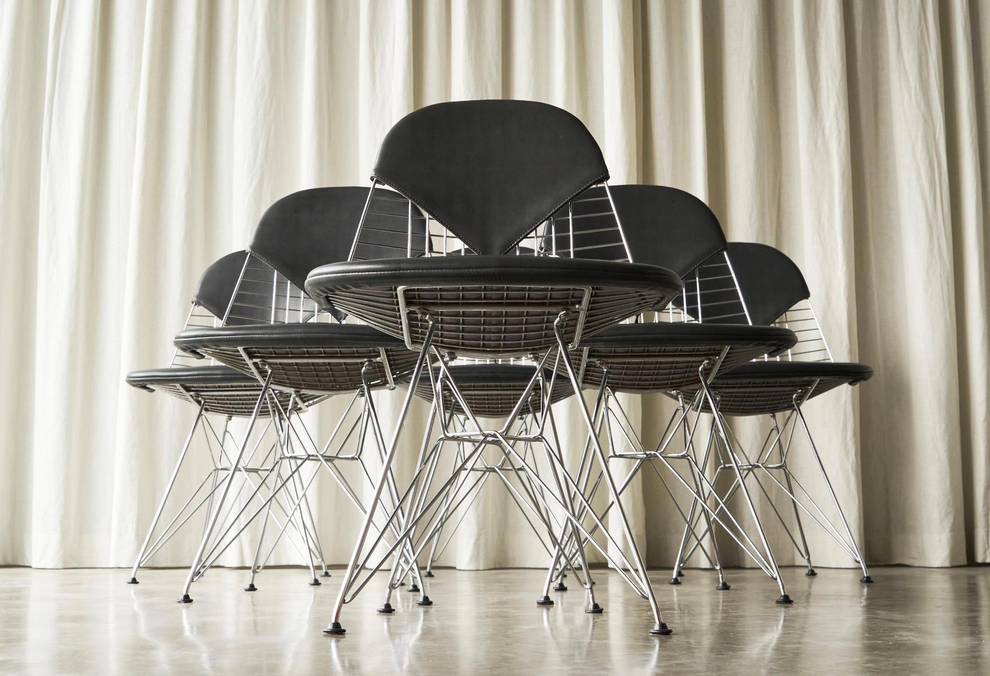 Europeo Charles e Ray Eames Set di 6 sedie con struttura in filo metallico 'Bikini' Vitra anni '80 in vendita