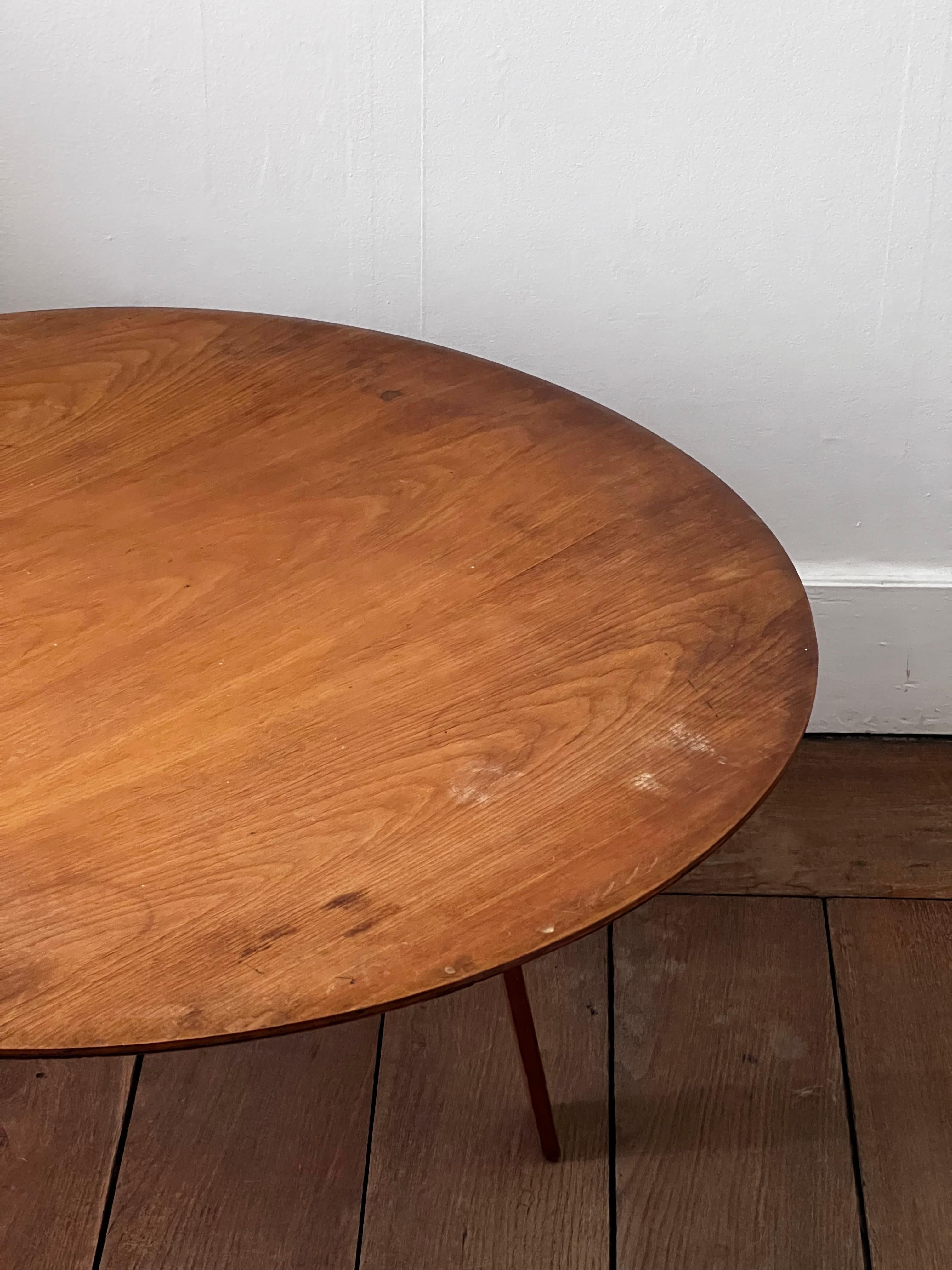 Charles and Ray Eames three legged pre production ctw rare and unique piece en vente 3