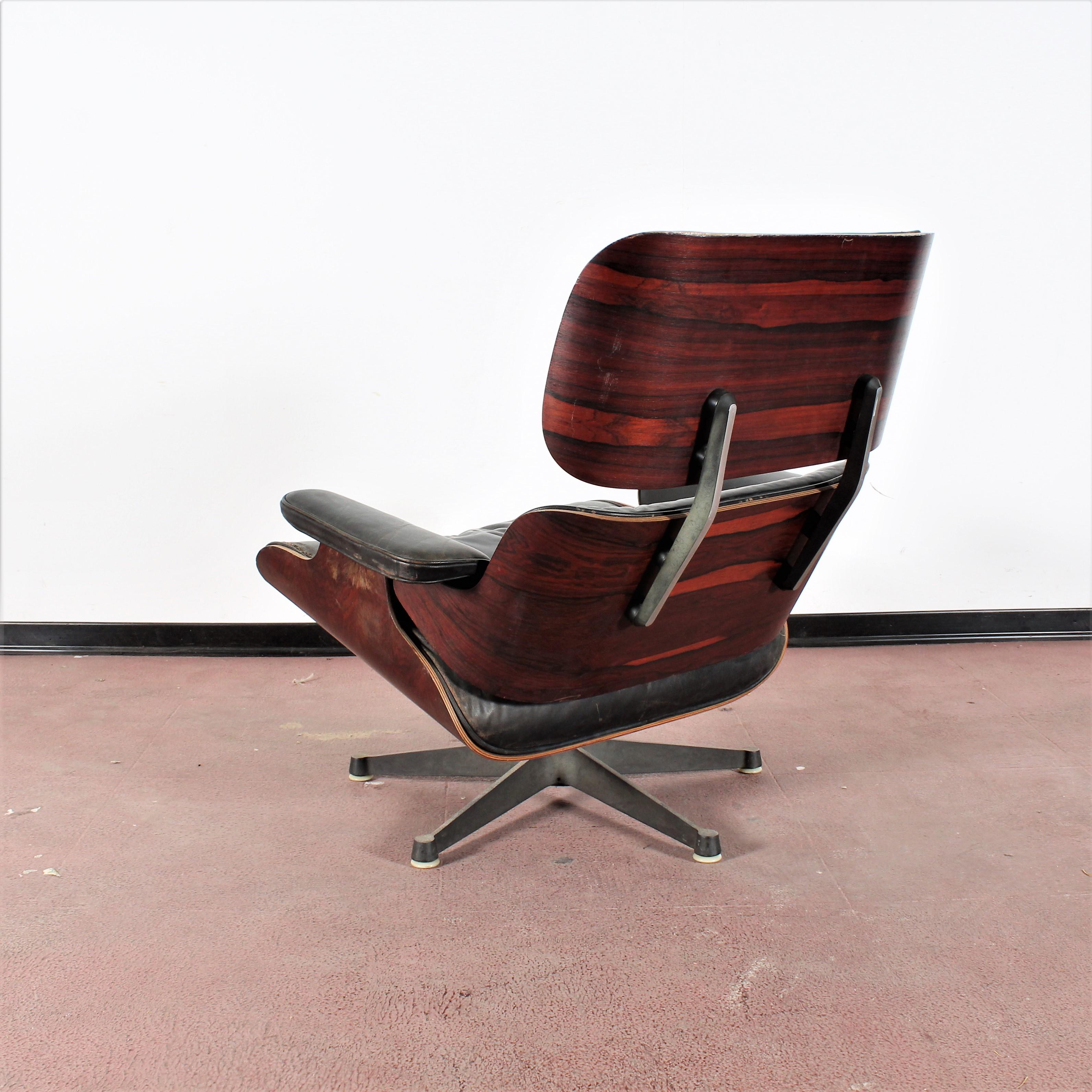 Swiss Charles and Ray Eames Wood Lounge Chair and Black Leather, 1960s