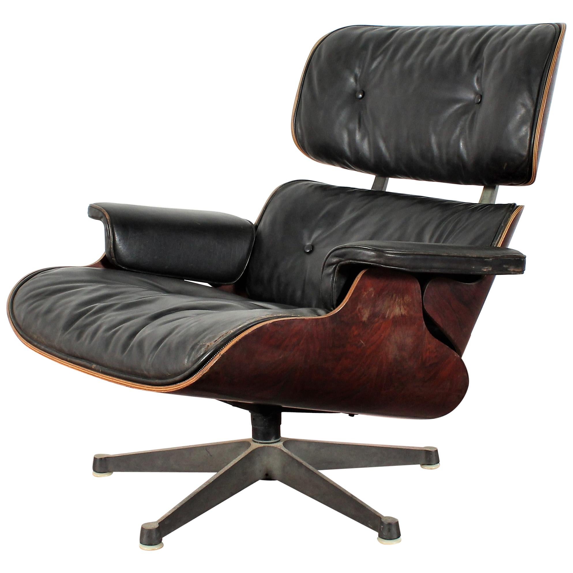 Charles and Ray Eames Wood Lounge Chair and Black Leather, 1960s