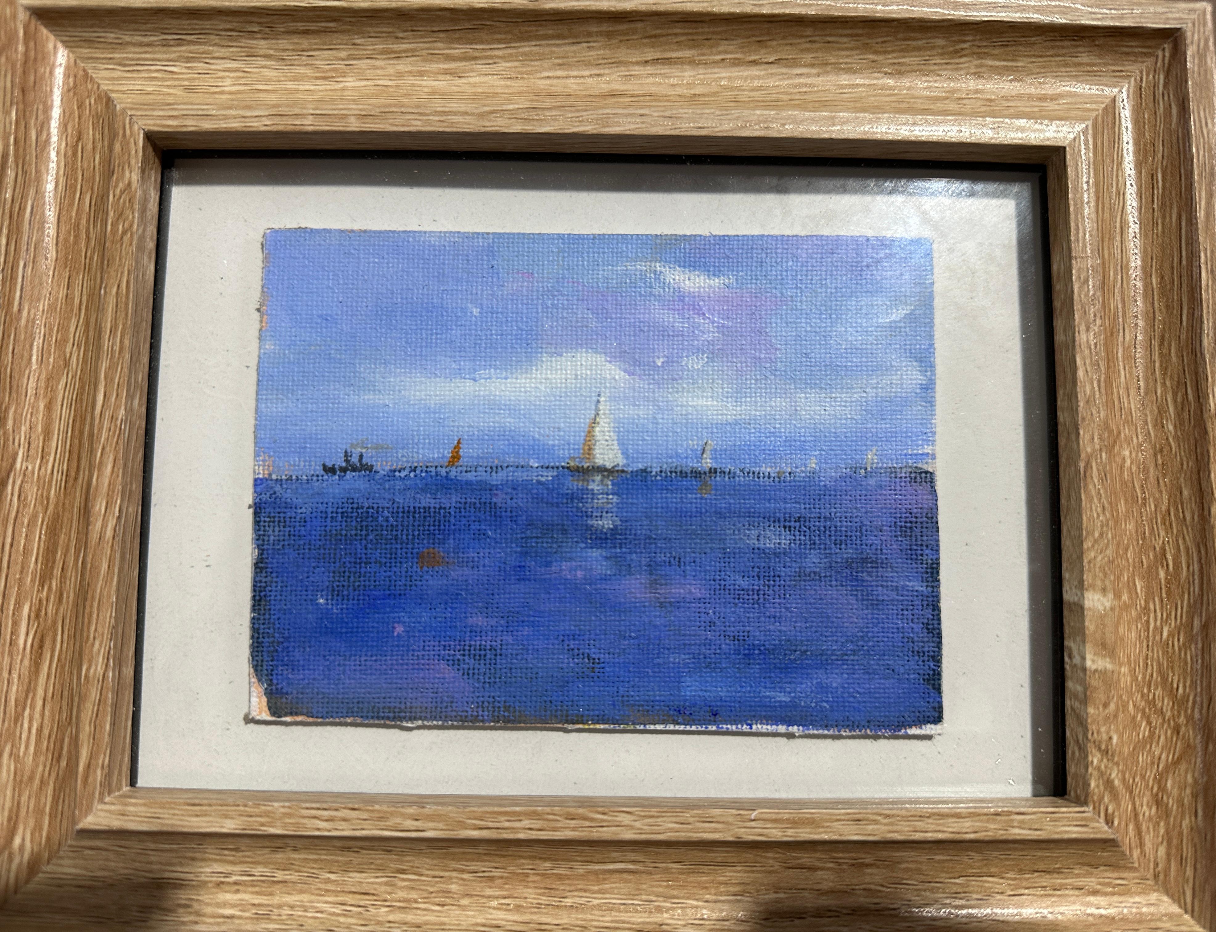 Vue impressionniste de yachts en mer dans un cadre en Oak - Painting de Charles Bertie Hall