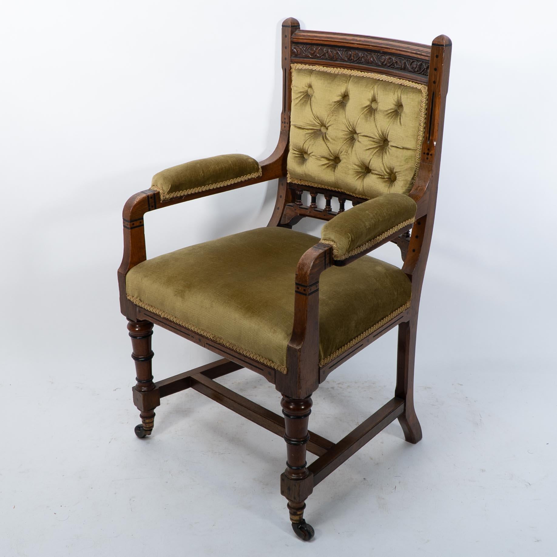 English Charles Bevan attr. A set of five Gothic Revival oak dining chairs & an armchair For Sale