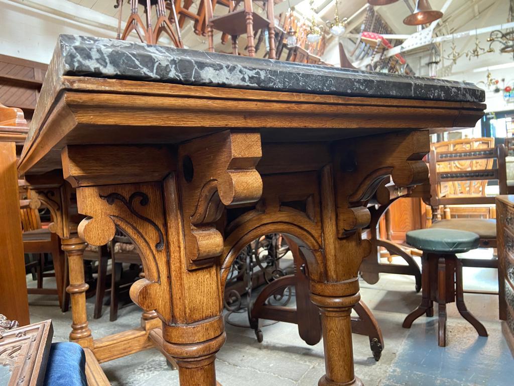 Charles Bevan, Attri. A Gothic Revival Oak Library or Sofa Table with Marble Top In Good Condition For Sale In London, GB
