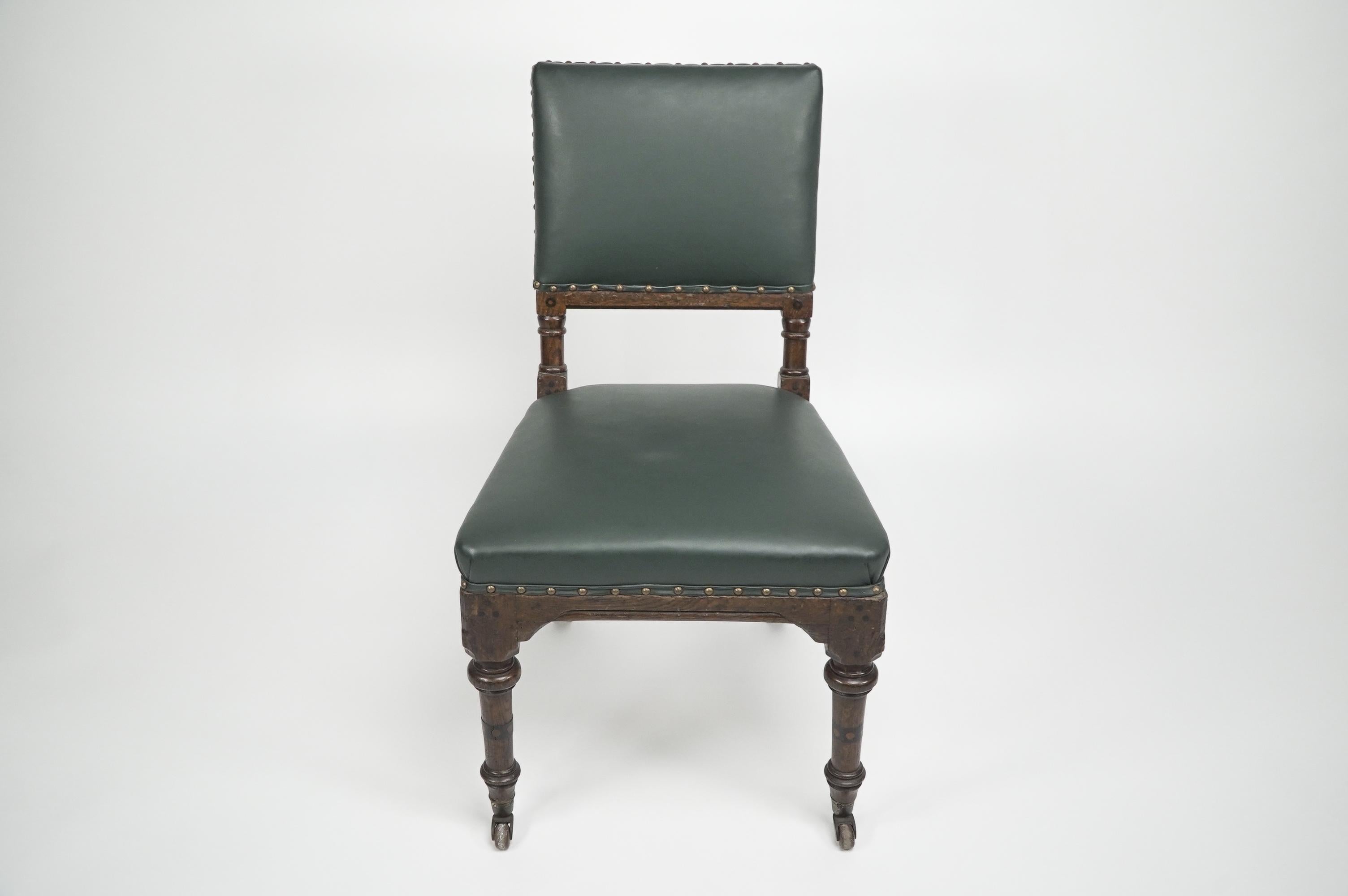 Gothic Revival Charles Bevan attributed. A gothic Revival side chair with chamfered edges For Sale