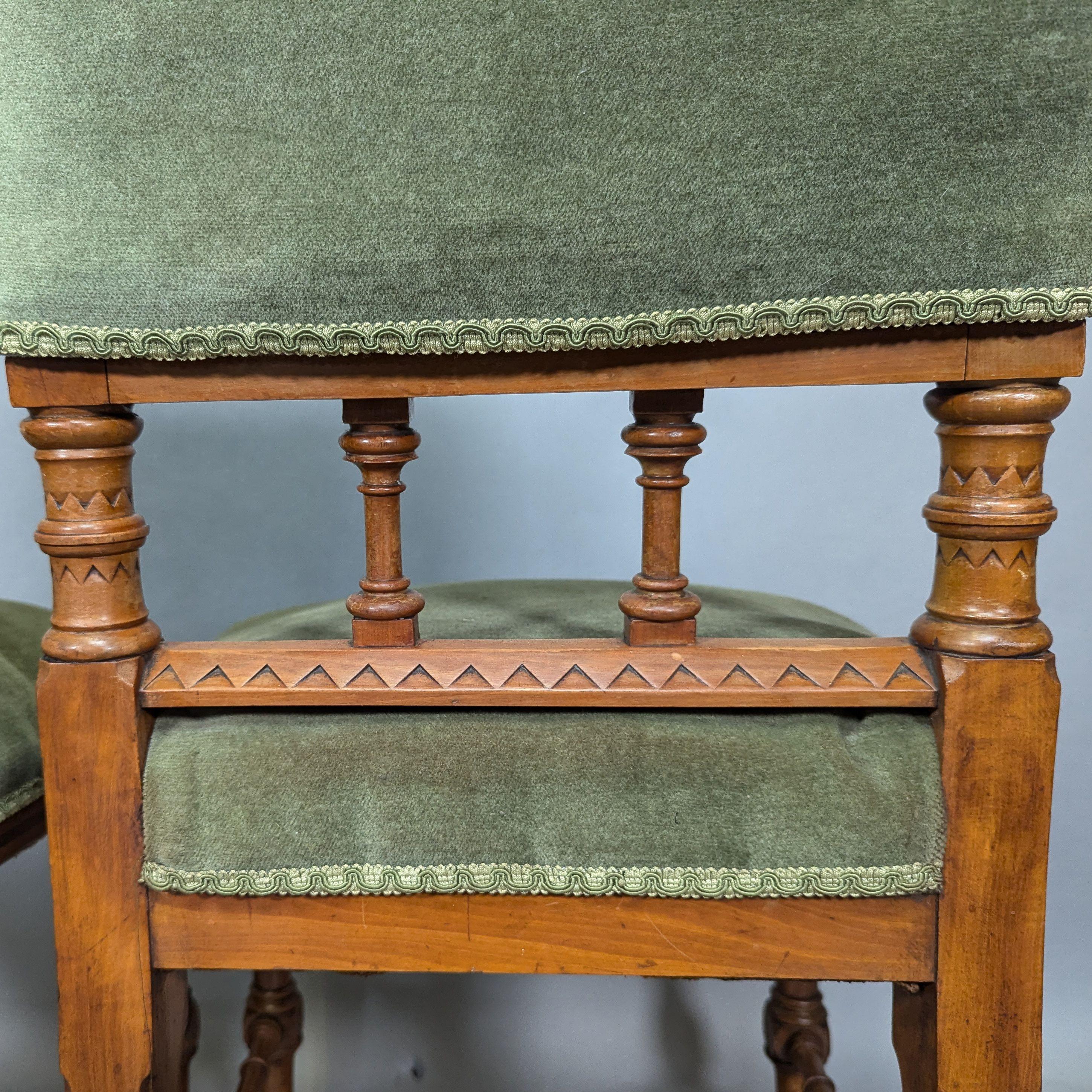 Charles Bevan attributed. A pair of Gothic Revival Oak desk or side chairs For Sale 6