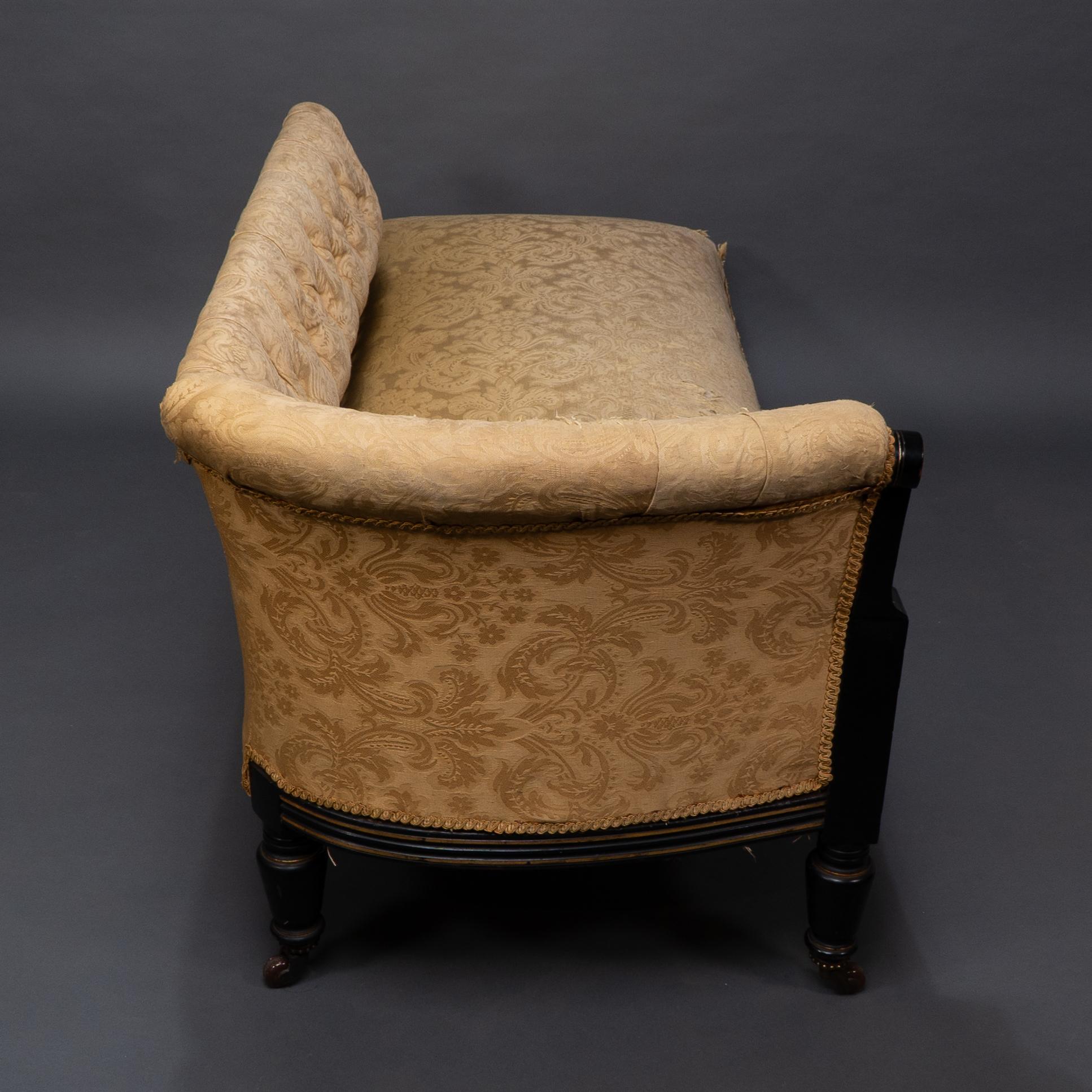 Walnut Charles Bevan. Marsh & Jones. Aesthetic Movement button back chaise lounge For Sale
