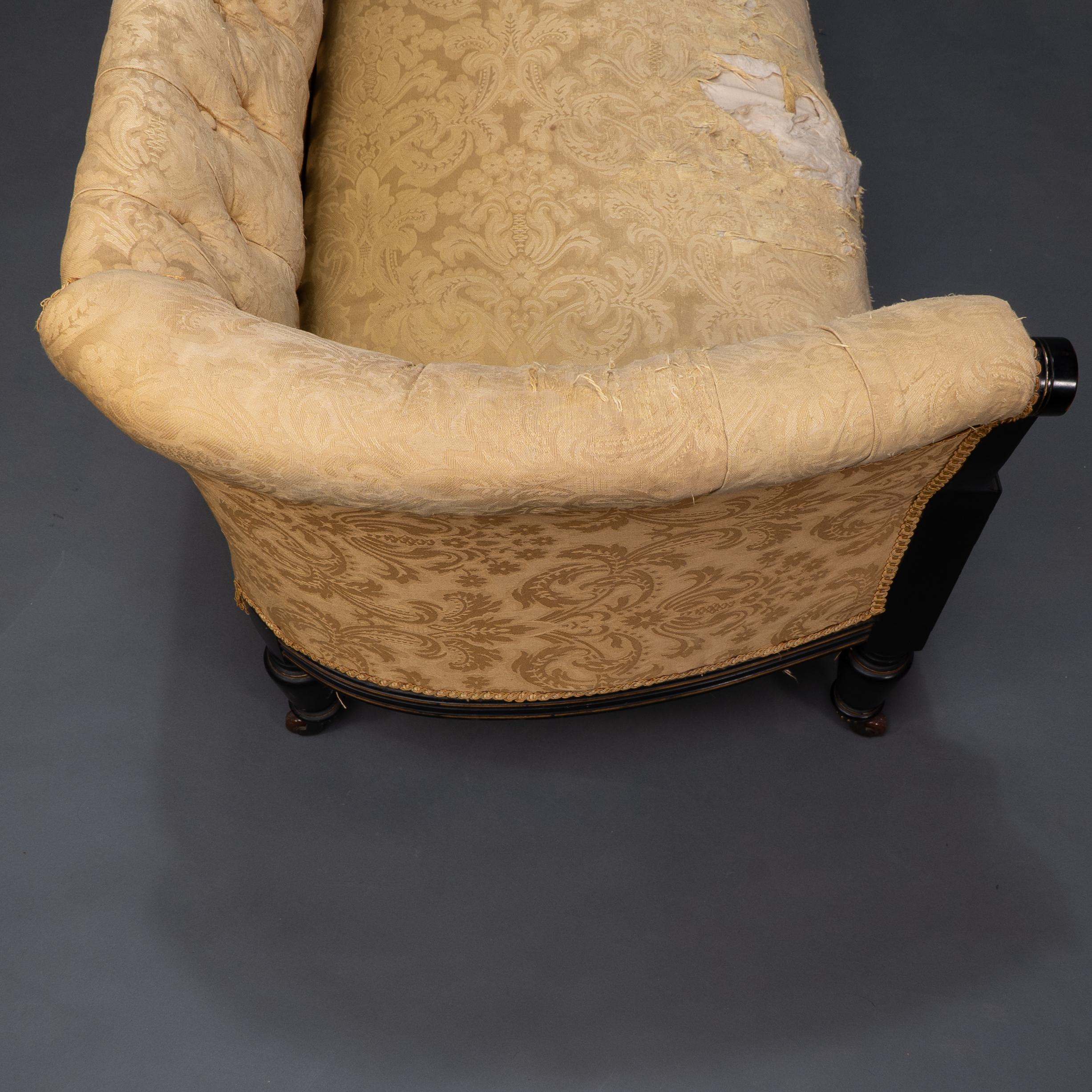 Noyer Charles Bevan. Marsh & Jones. Chaise longue avec dossier à boutons Aesthetic Movement en vente