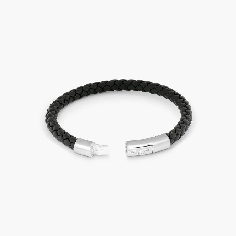Charles Bracelet in Italian Black Leather with Sterling Silver, Size L In New Condition For Sale In Fulham business exchange, London