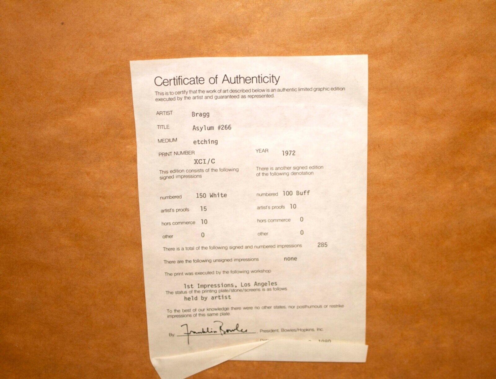 Charles Bragg Asylum #266 Gravure contemporaine signée sur papier XCI/C encadrée 1972 en vente 10