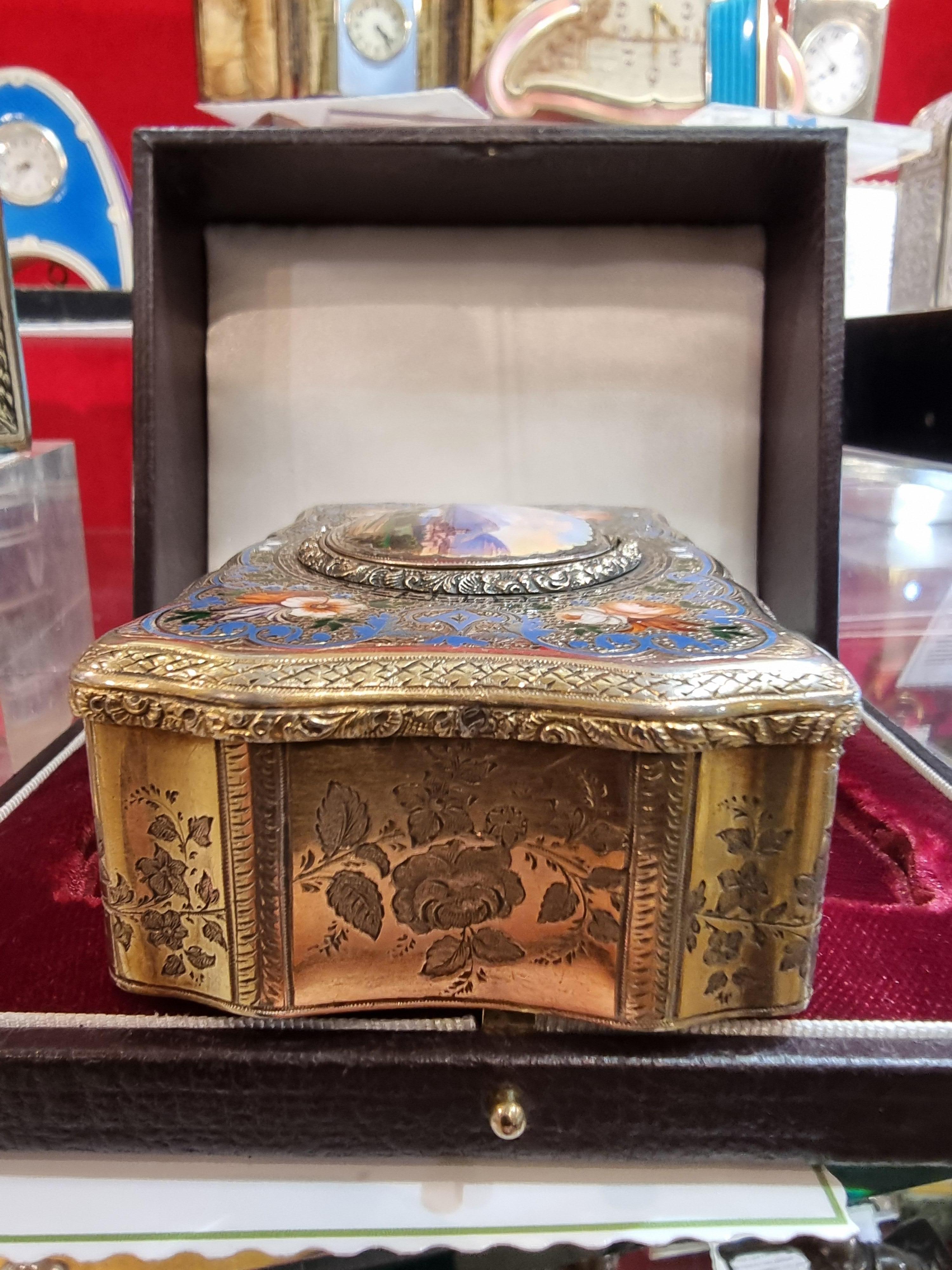 Milieu du XIXe siècle Charles Fr̩ Bird, mouvement à fusée, argent doré et émail. en vente