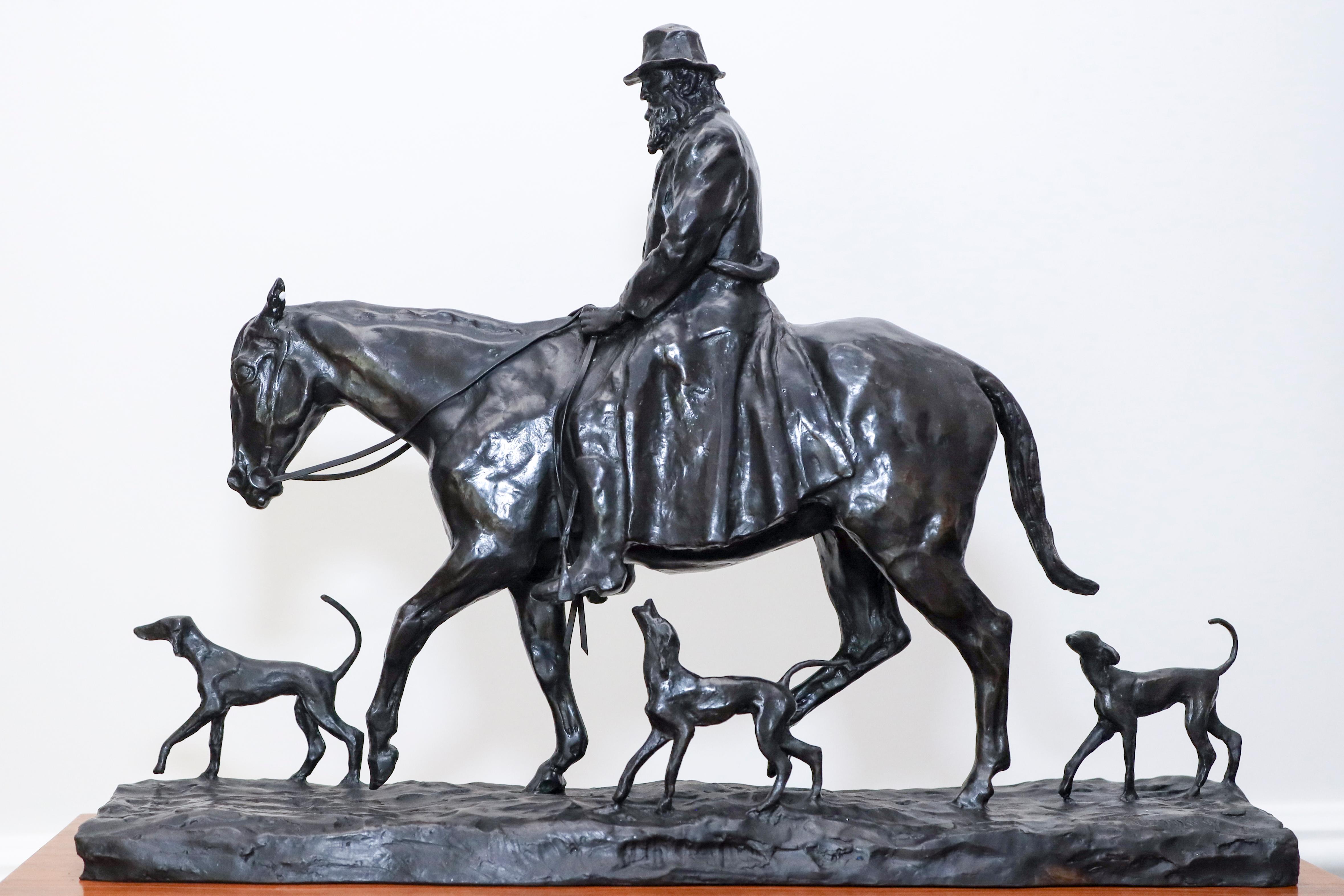Figurative Sculpture Charles Cary Rumsey - The Old Virginian, bronze d'un cheval et d'un cavalier avec des chiens par Charles Rumsey