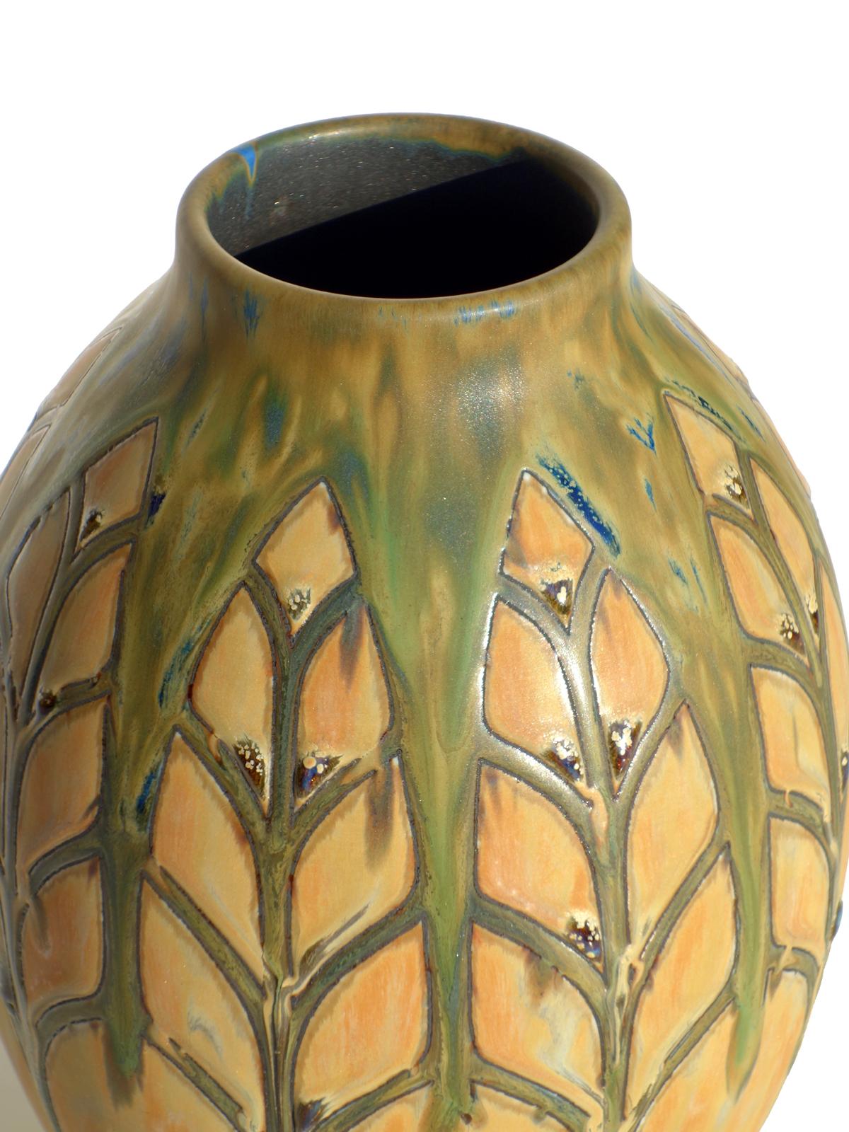 Charles Catteau Boch Freres Keramis Art Deco-Keramik-Vase (Art déco) im Angebot