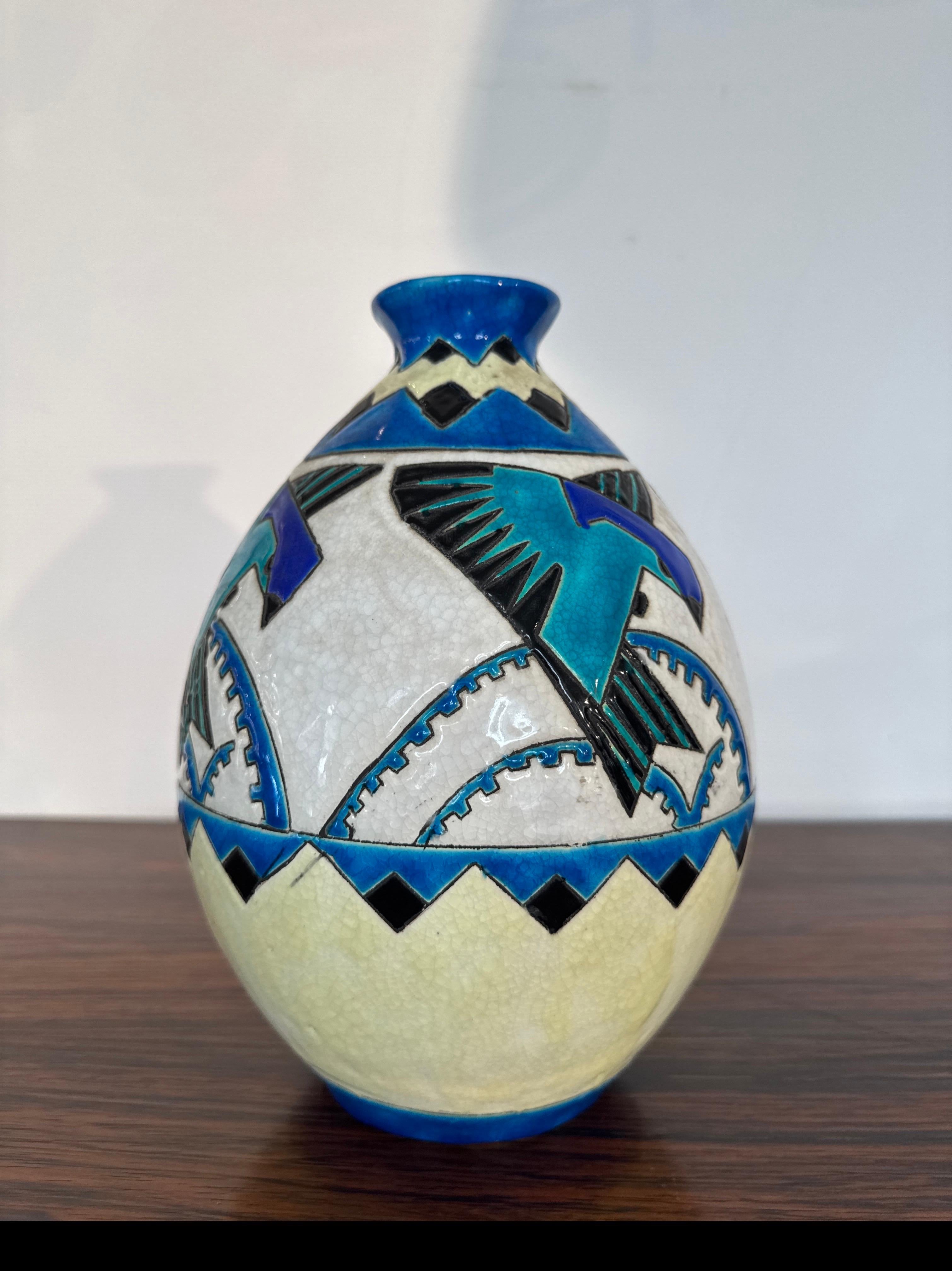Charles Catteau per Boch Keramis Vaso Art Deco con rondini stilizzate, Belgio in vendita 4