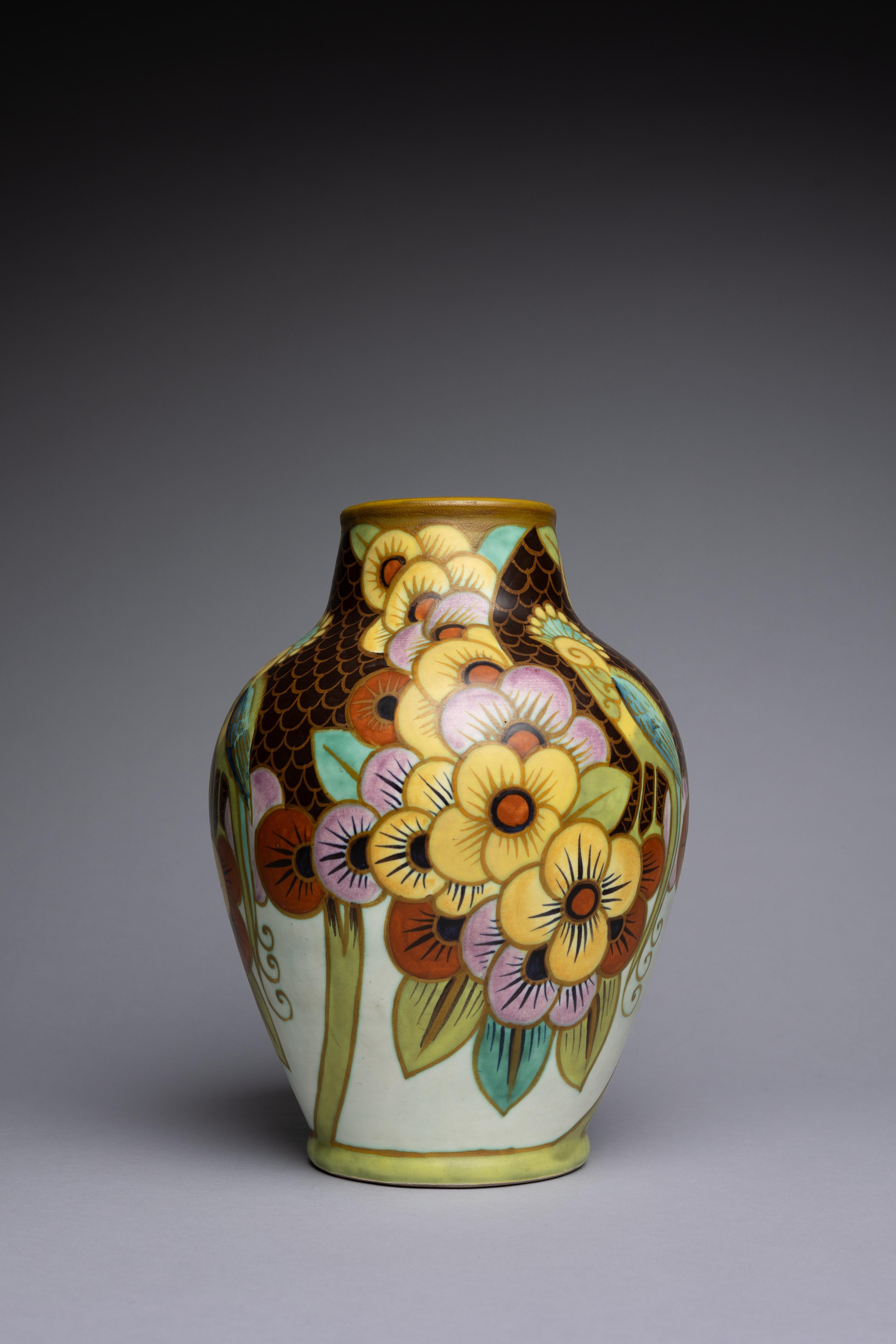 Jarrón de cerámica francesa Art Déco Charles Catteau Art Decó en venta