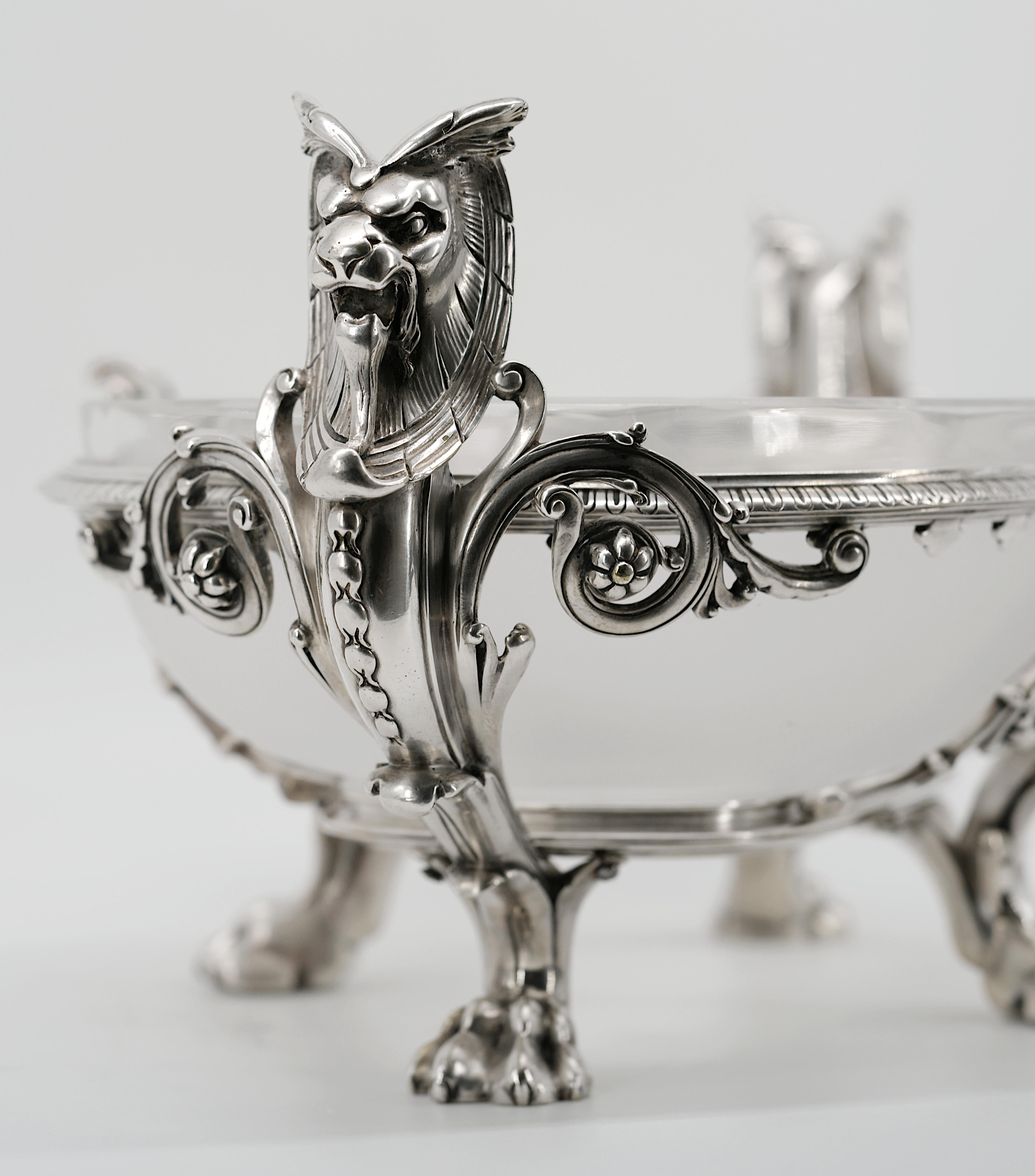 Charles Christofle Centre de table en bronze argenté Napoléon III, 1856 en vente 2