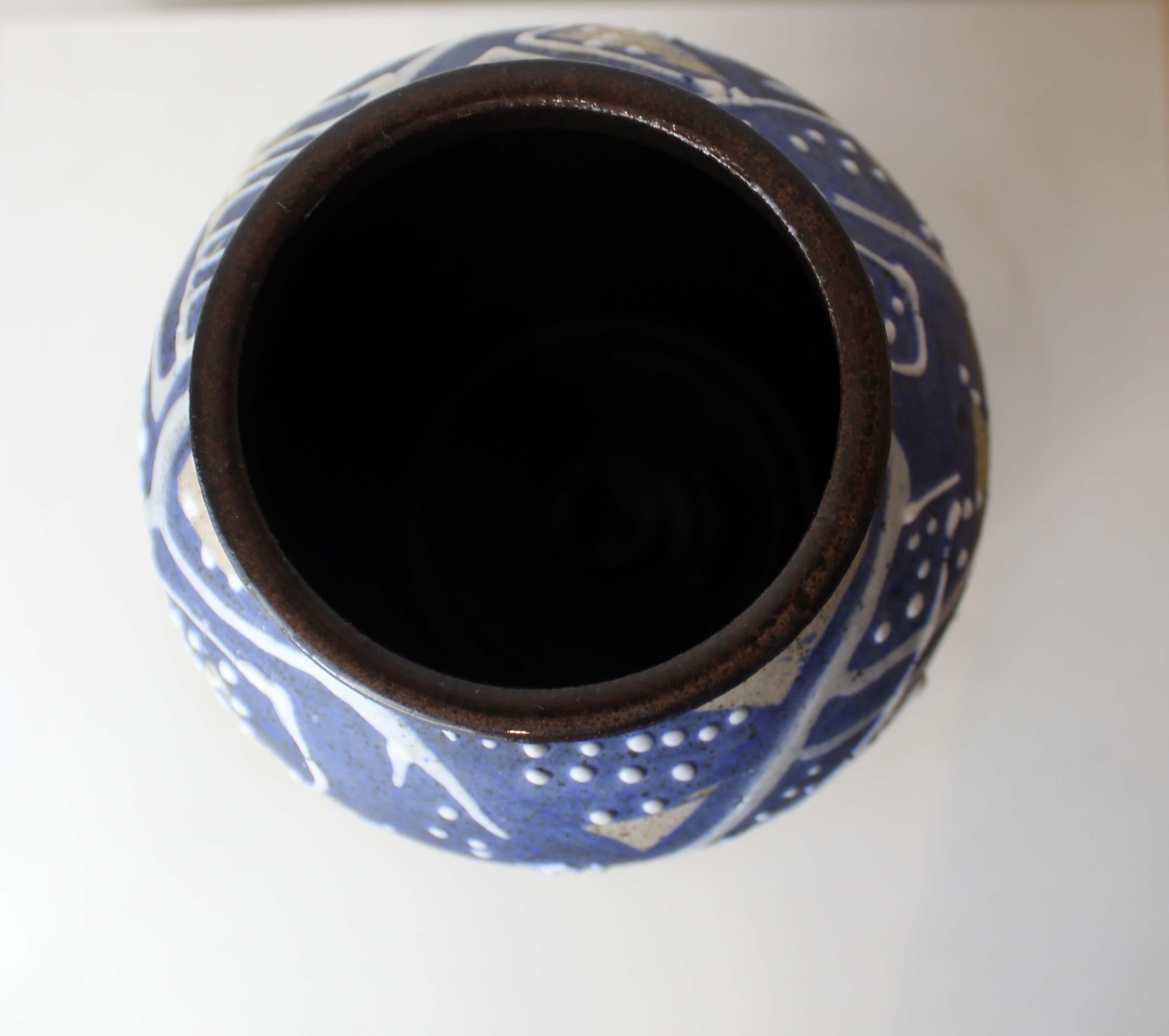 20th Century Charles Counts 11 Rare Vase with Blue and White Design