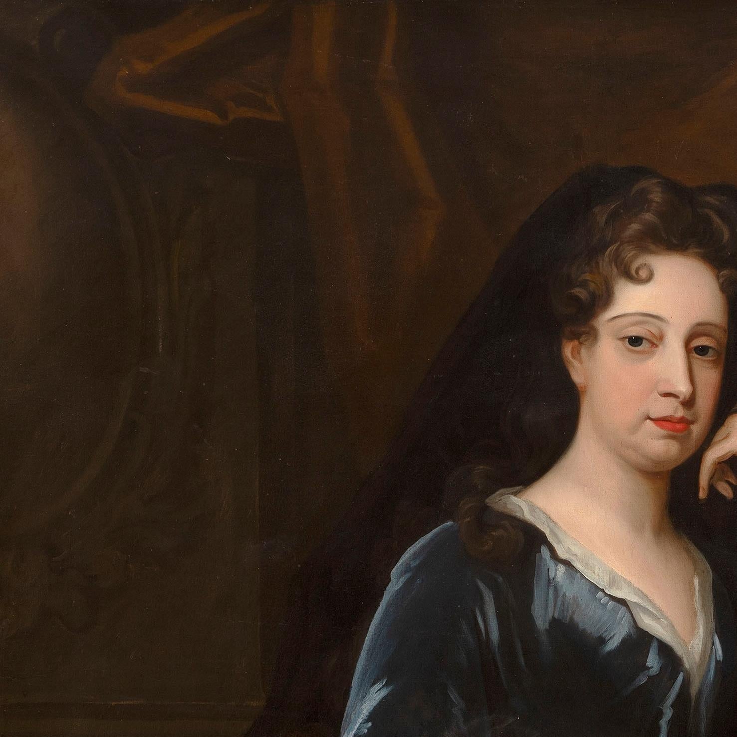 Portrait d'une dame en veuvage, assise dans un décor architectural en vente 1