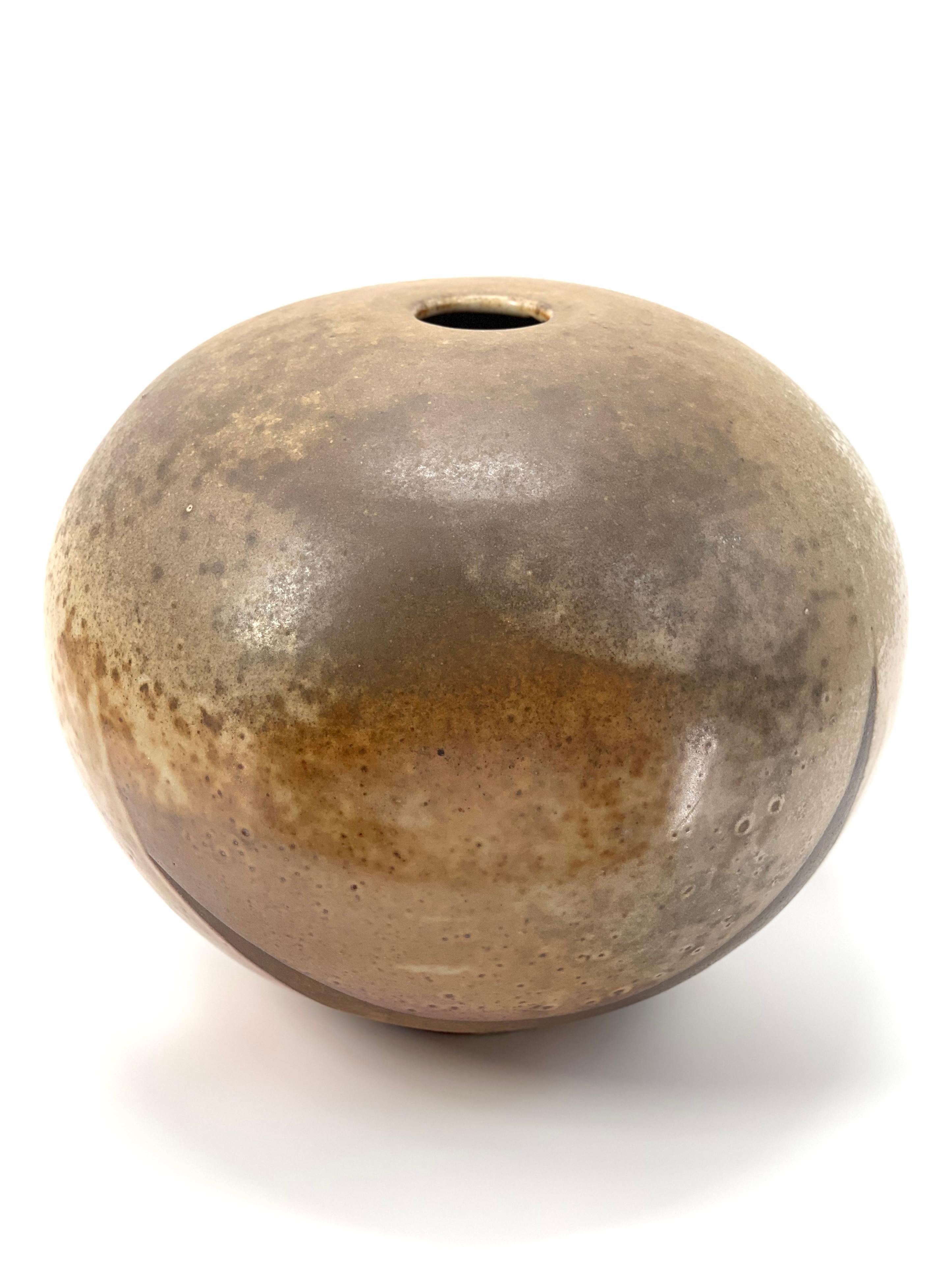 Spheresque (INV# NP3987)
Charles Davis
wood-fired stoneware and carbon trapped glaze
2012
signed

