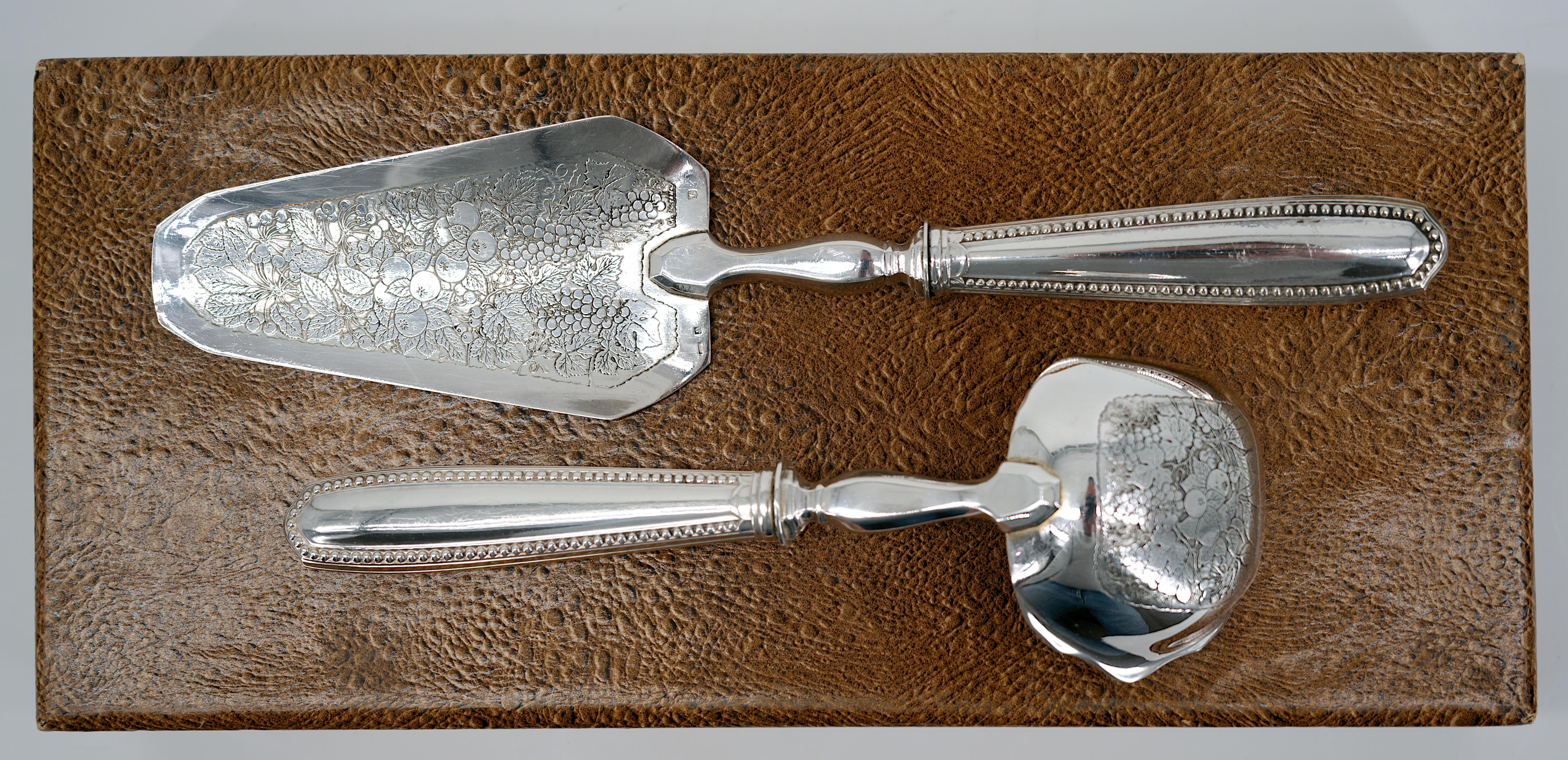Charles Duchene Französisches versilbertes Art-déco-Dessertbesteck, Charles Duchene, Besteck, 1900 im Angebot 3