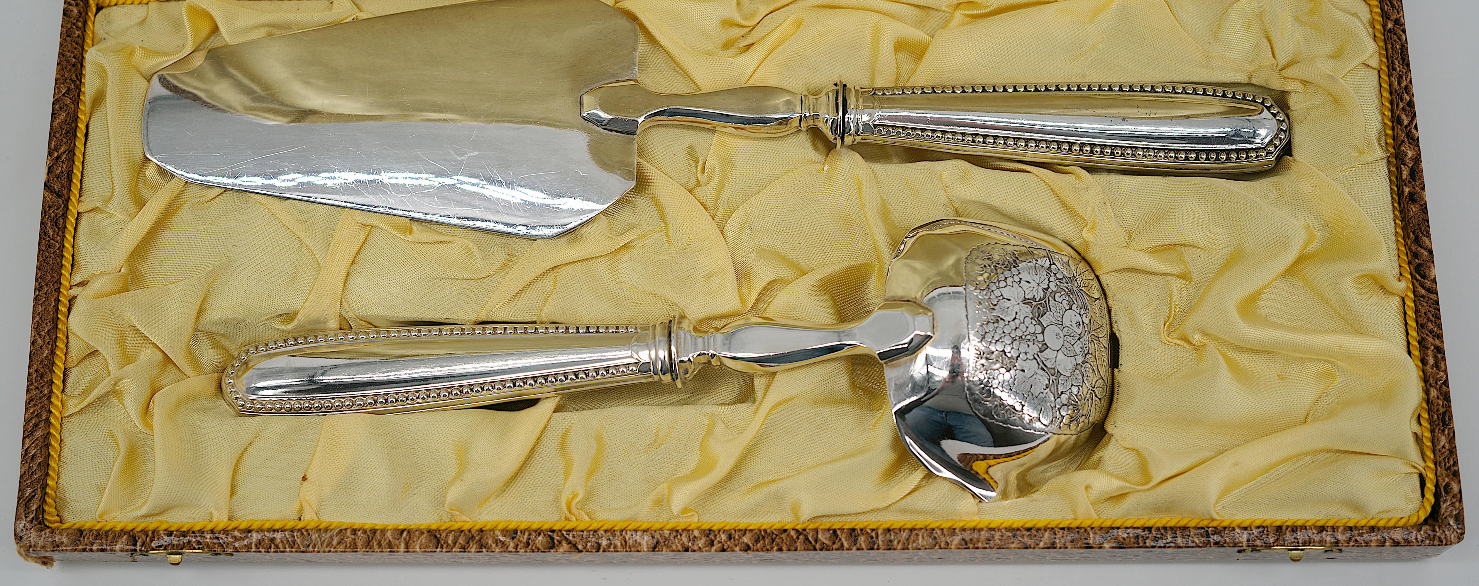 Charles Duchene Französisches versilbertes Dessertbesteck, 1900 (Versilberung) im Angebot