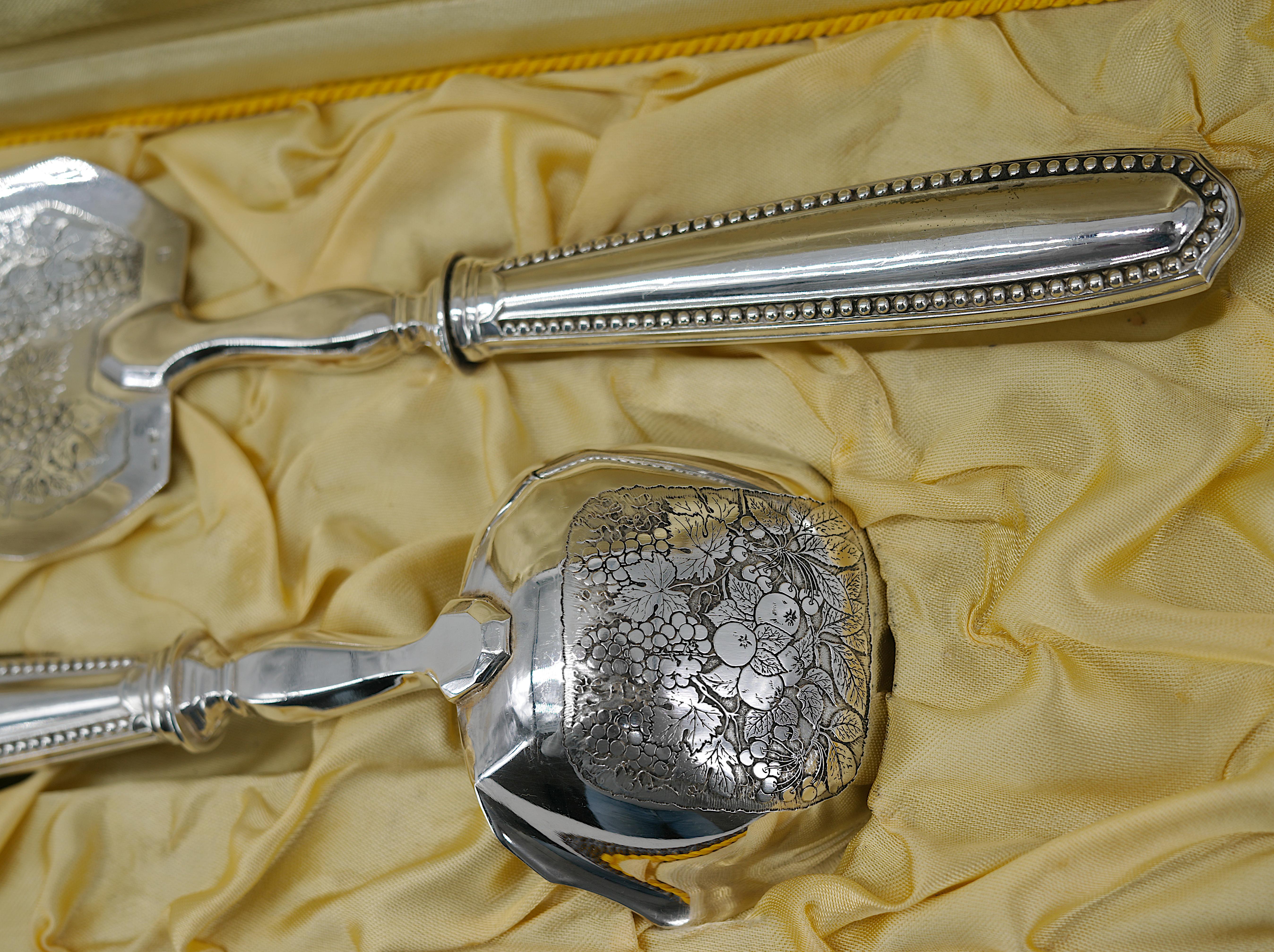 Charles Duchene Französisches versilbertes Dessertbesteck, 1900 im Angebot 3