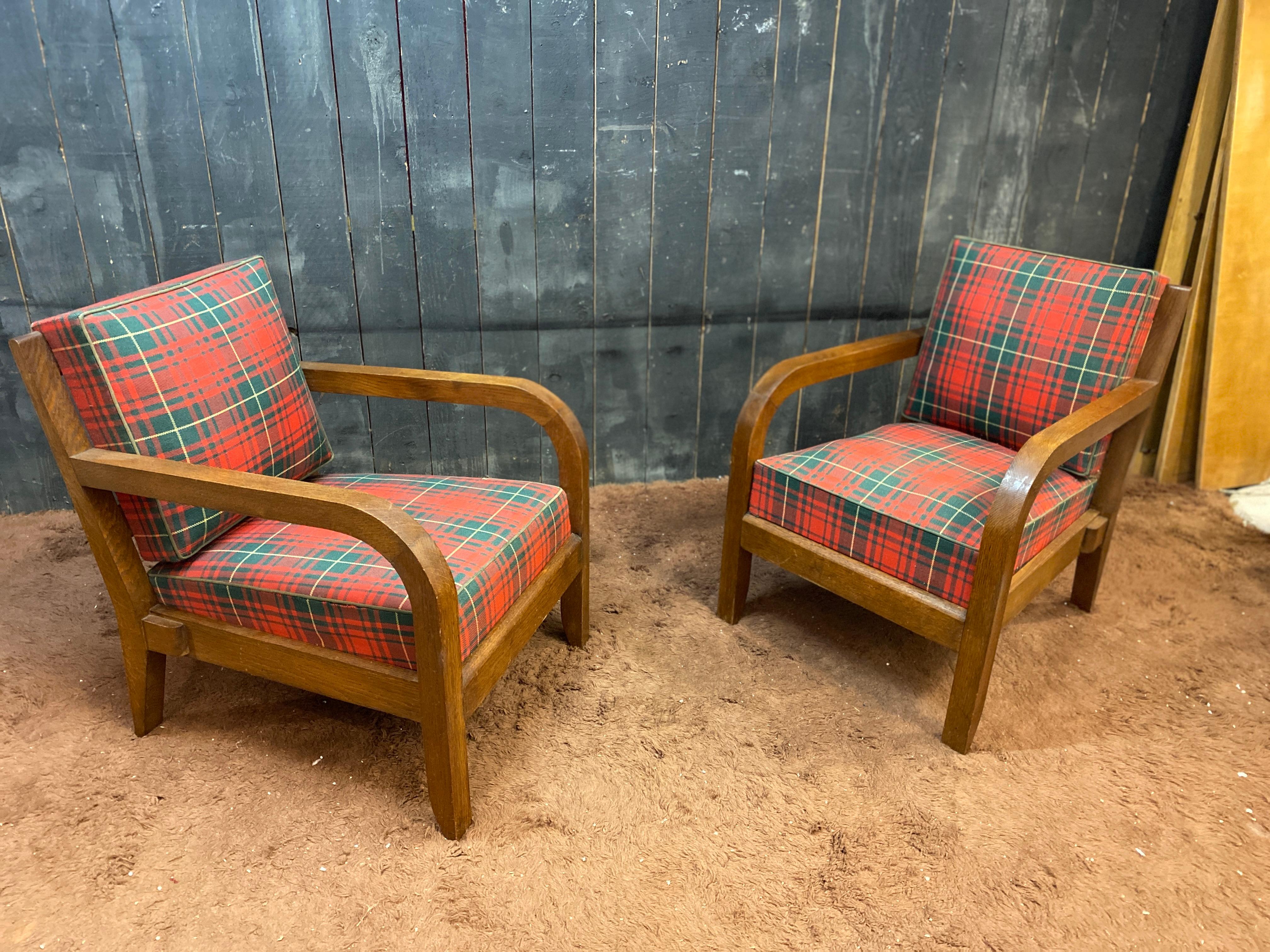 Charles Dudouyt (1885-1946) paire de fauteuils Art Deco en Oak Circa 1940 signé en vente 7