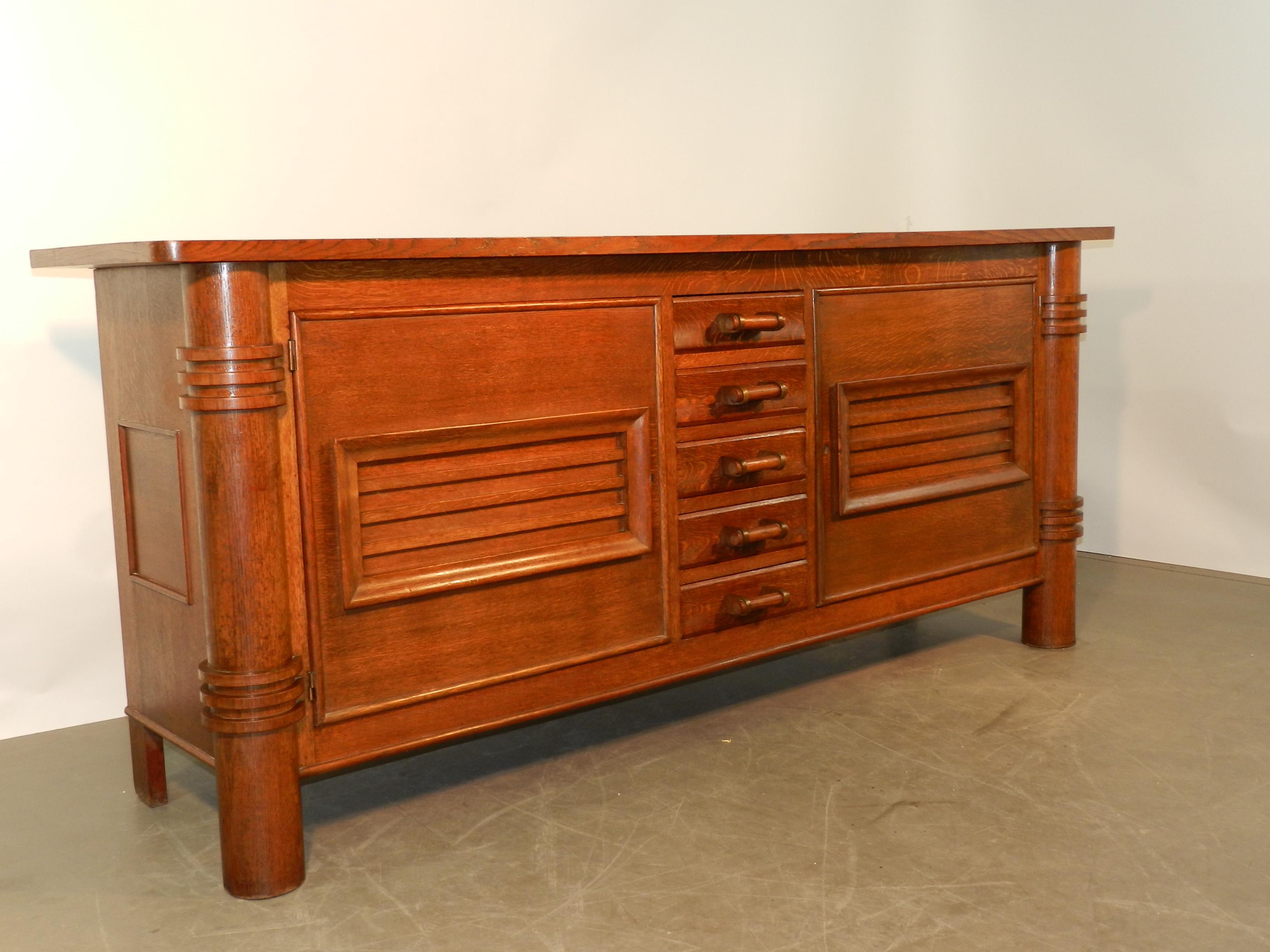 Charles Dudouyt Attributed Oak Sideboard, Edition La Gentilhommiere For Sale 4