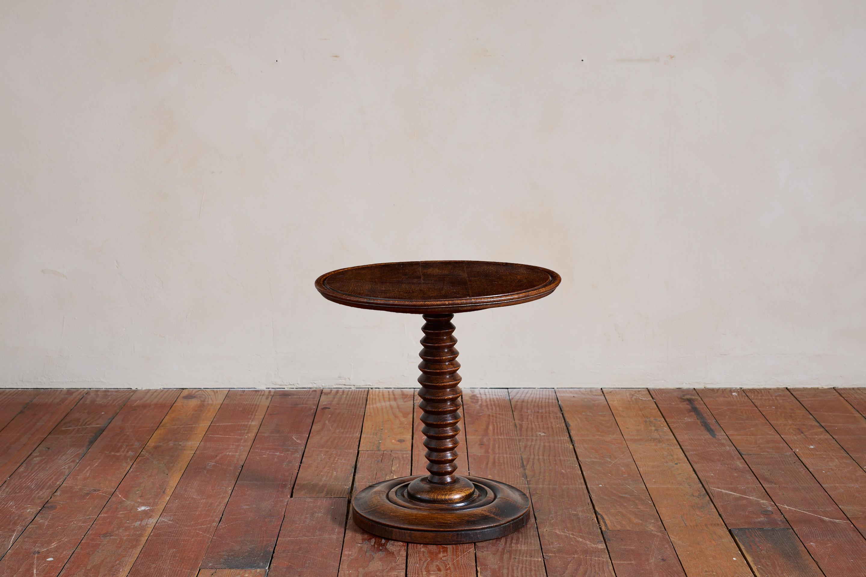 Table attribuée à Charles Dudouyt en vente 11