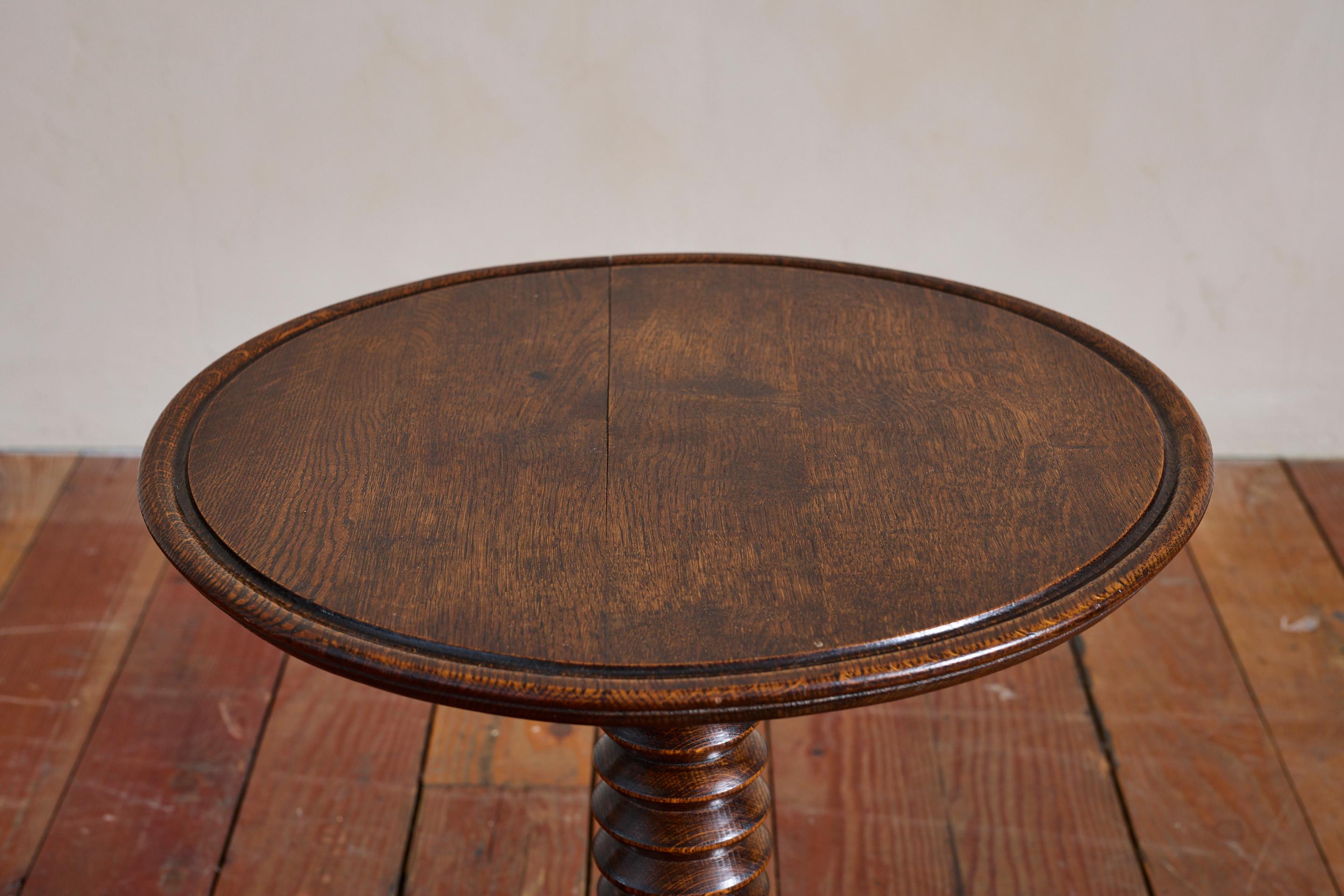 Table attribuée à Charles Dudouyt en vente 1