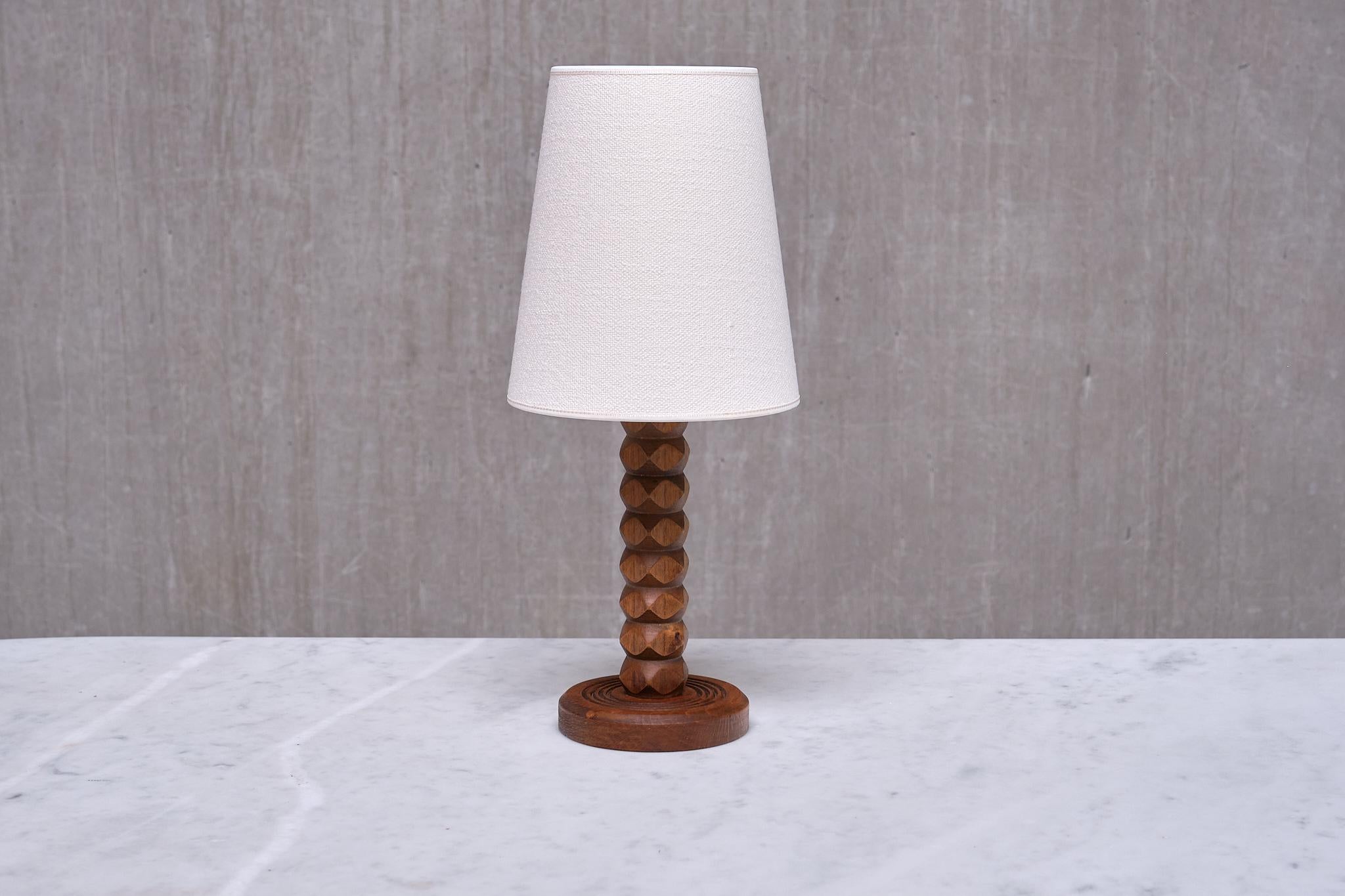 Charles Dudouyt Attributed Table Lamp in Oak with Ivory Shade, France, 1950s For Sale 3