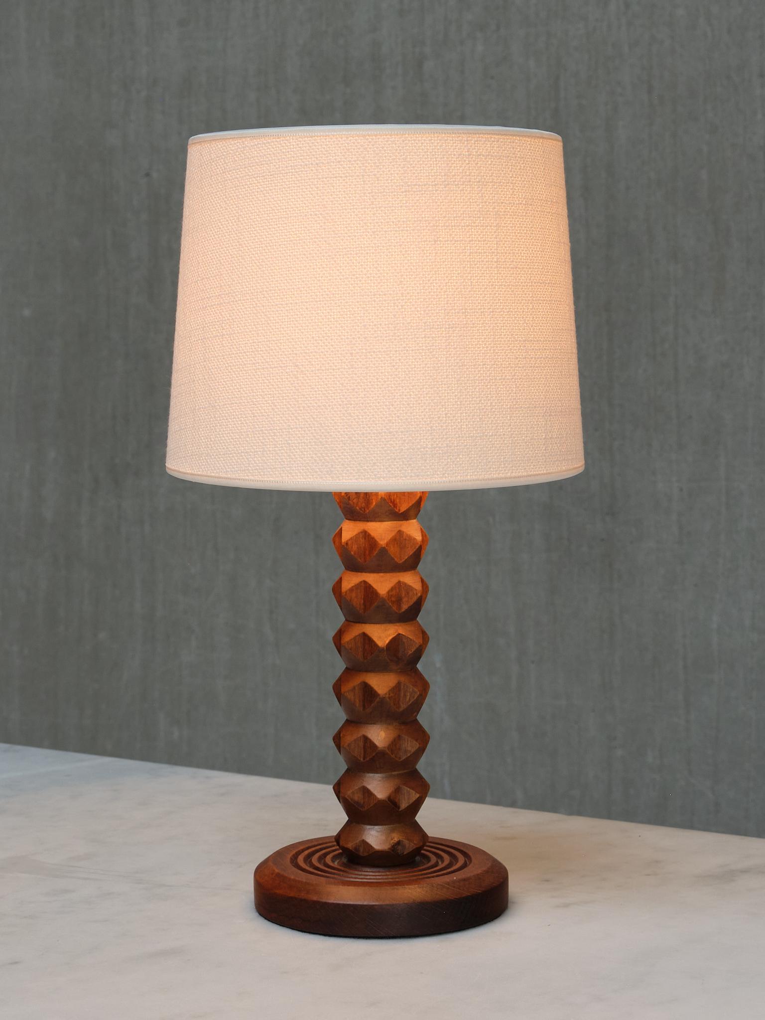 Charles Dudouyt Attributed Table Lamp in Oak with Ivory Shade, France, 1950s en vente 2