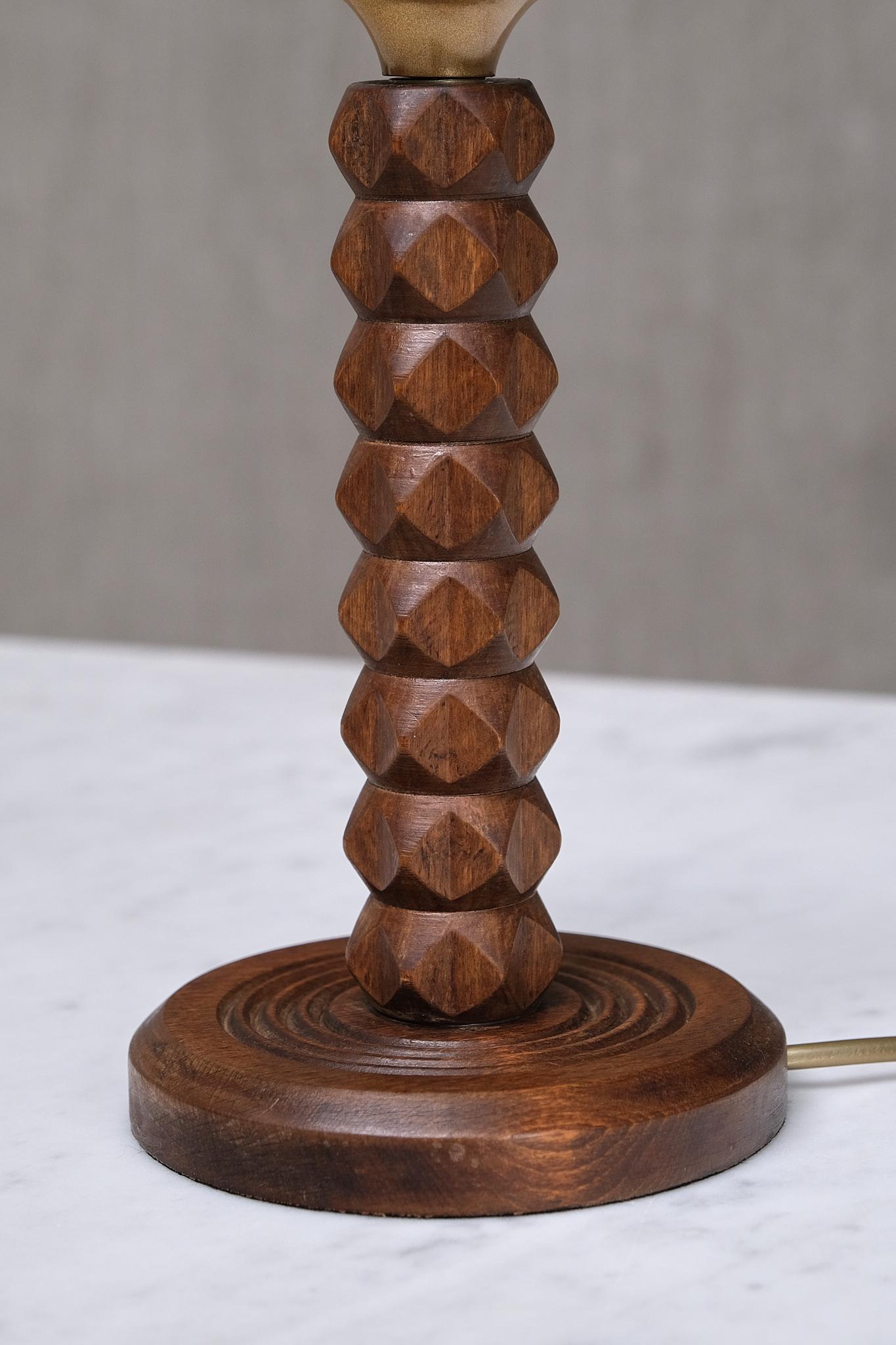 Charles Dudouyt Attributed Table Lamp, Oak with Tapered Shade, France, 1950s en vente 2