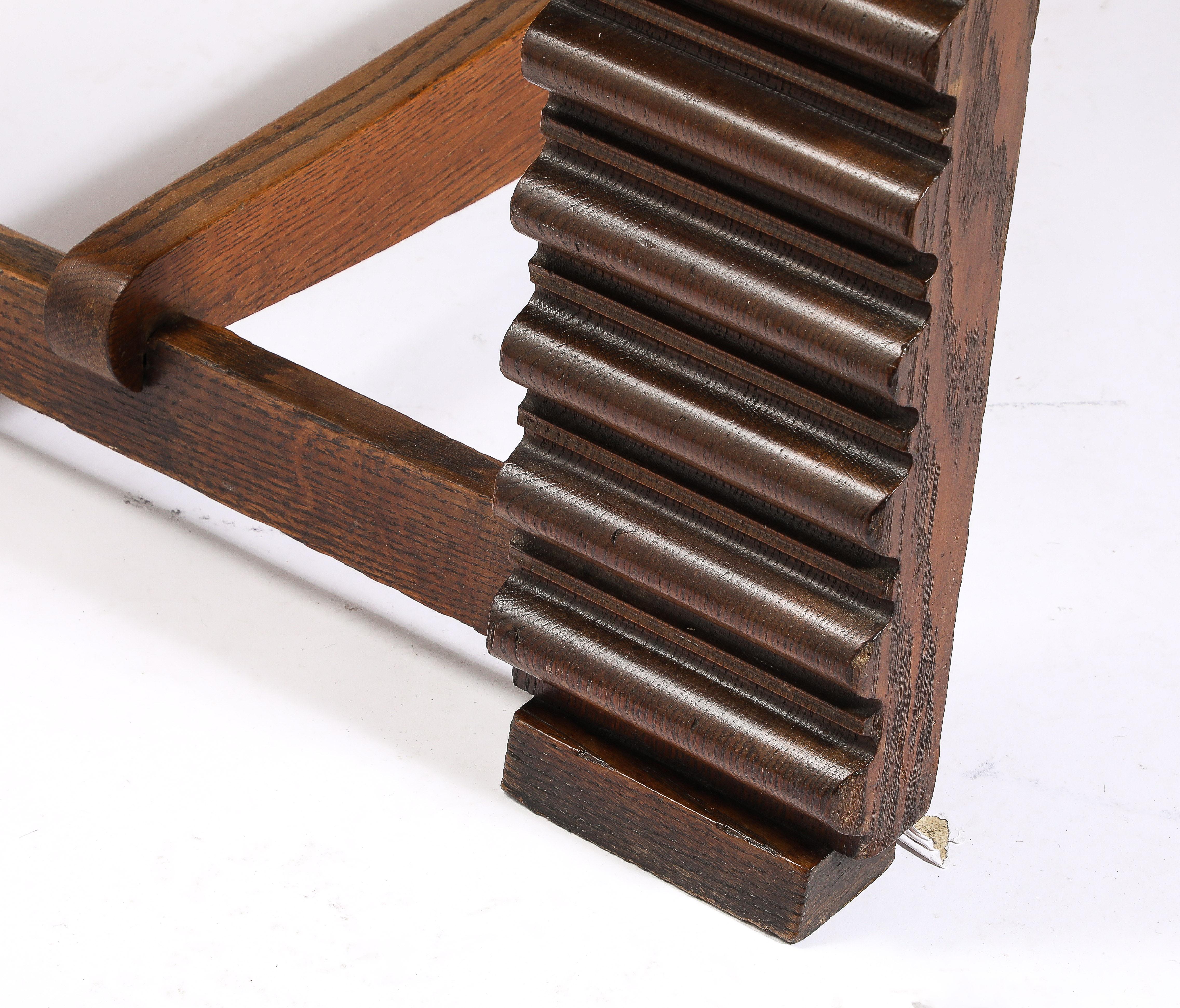 XX secolo Charles Dudouyt Tavolo da centro espandibile in Oak, Francia, anni '40 in vendita