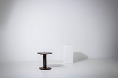 Charles Dudouyt Guéridon en chêne inspiré