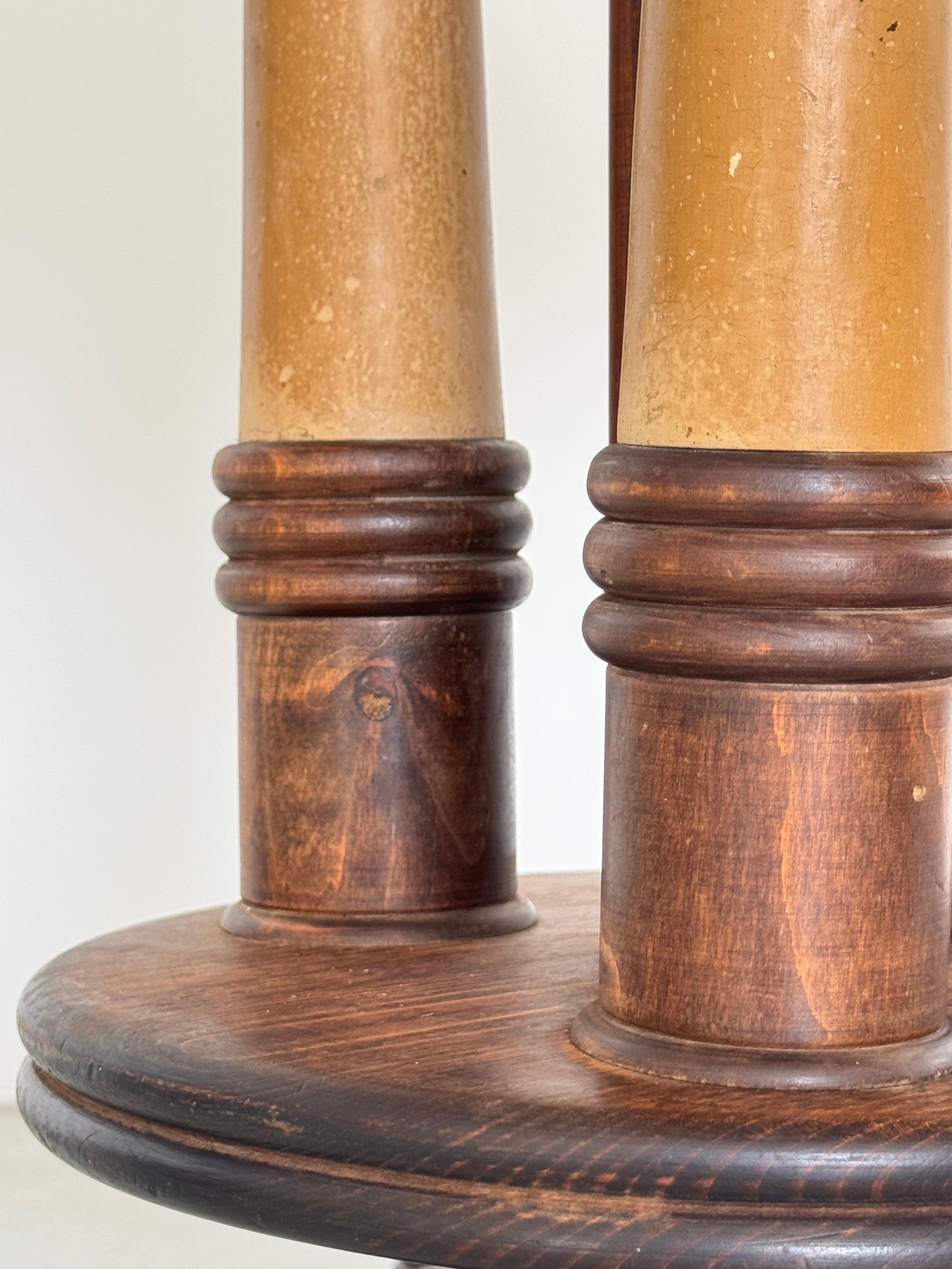 Charles Dudouyt, rara lampada in legno 