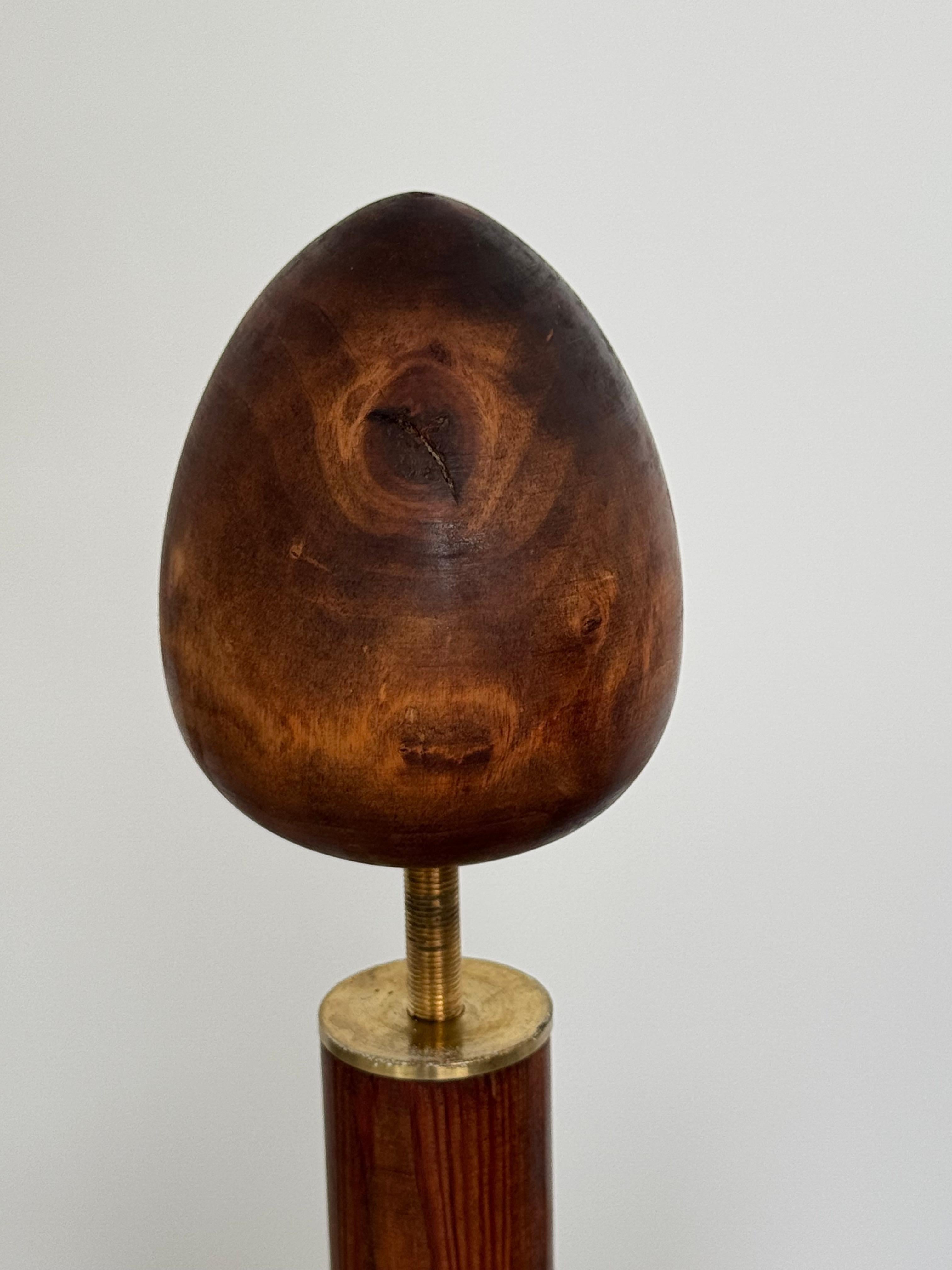 Charles Dudouyt, rara lampada in legno 
