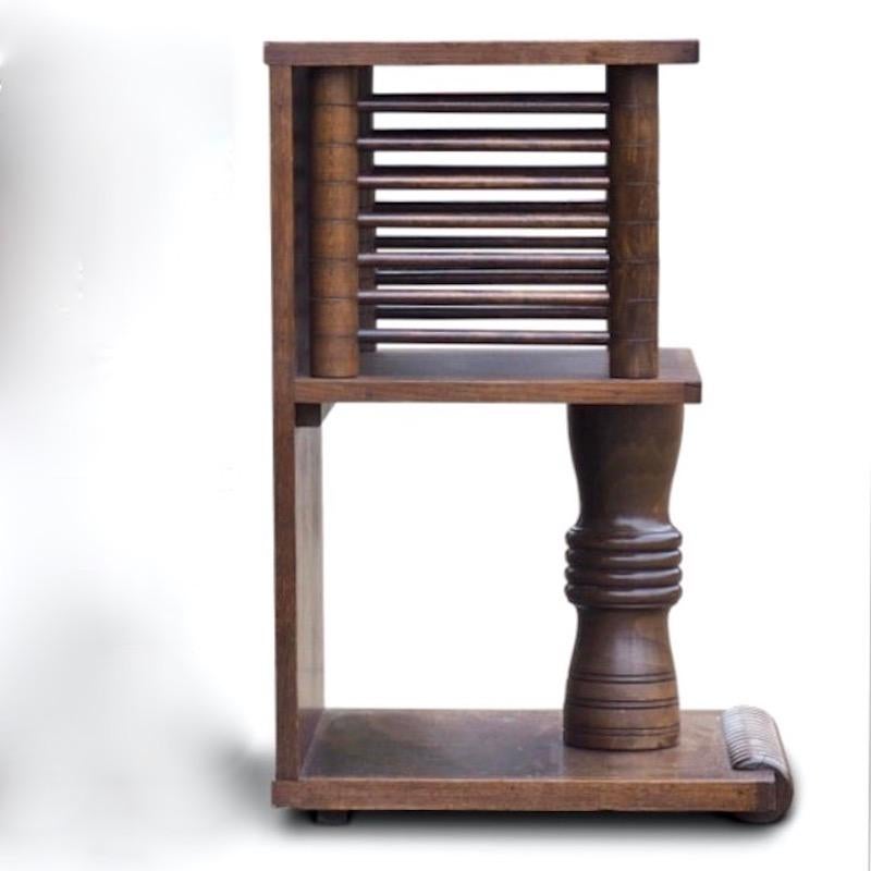 Bois Table d'appoint Charles Dudouyt, datant d'environ 1930 en vente