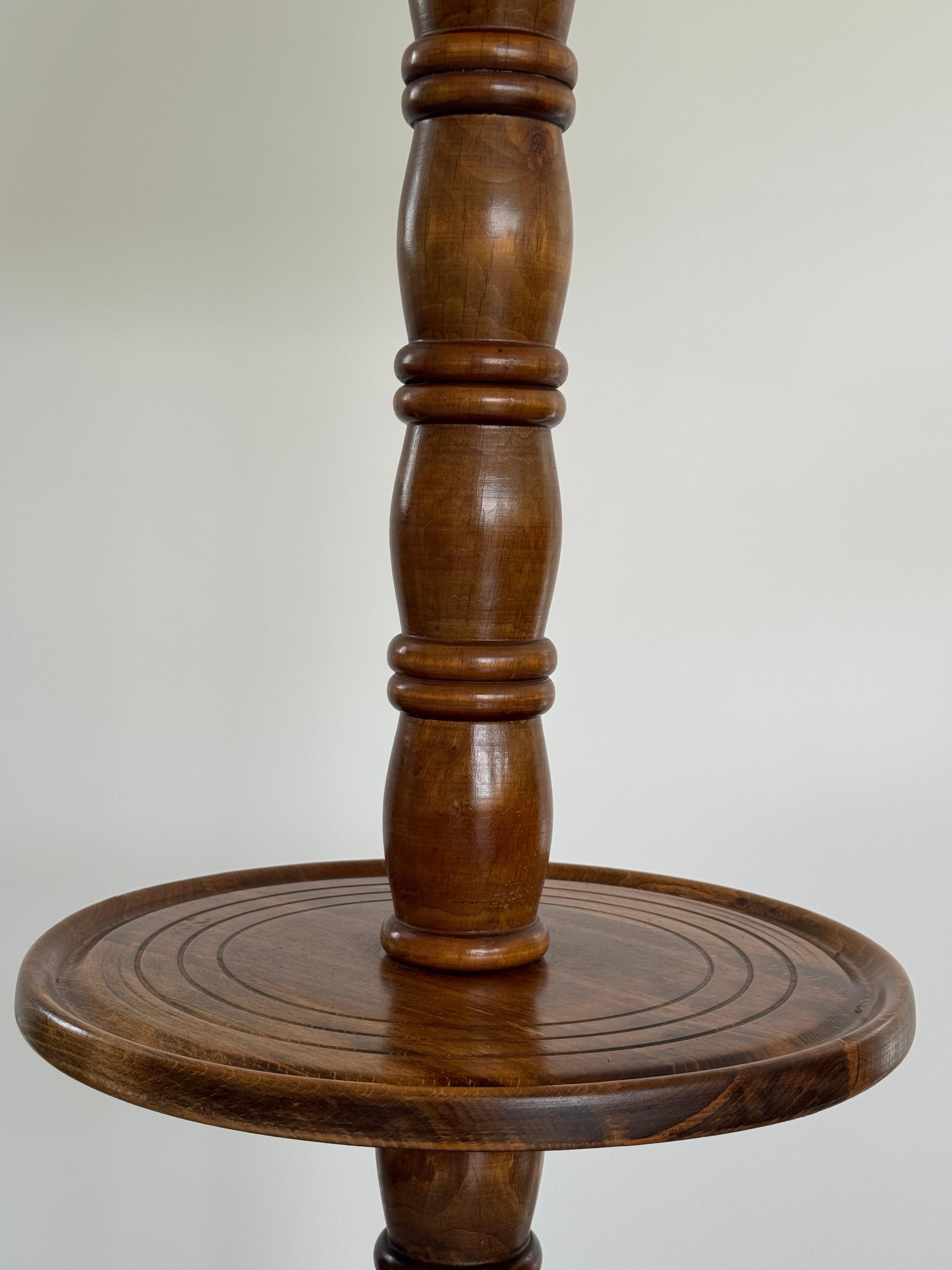 Lampada da terra in noce massiccio Charles Dudouyt - Design francese anni '40 in vendita 1