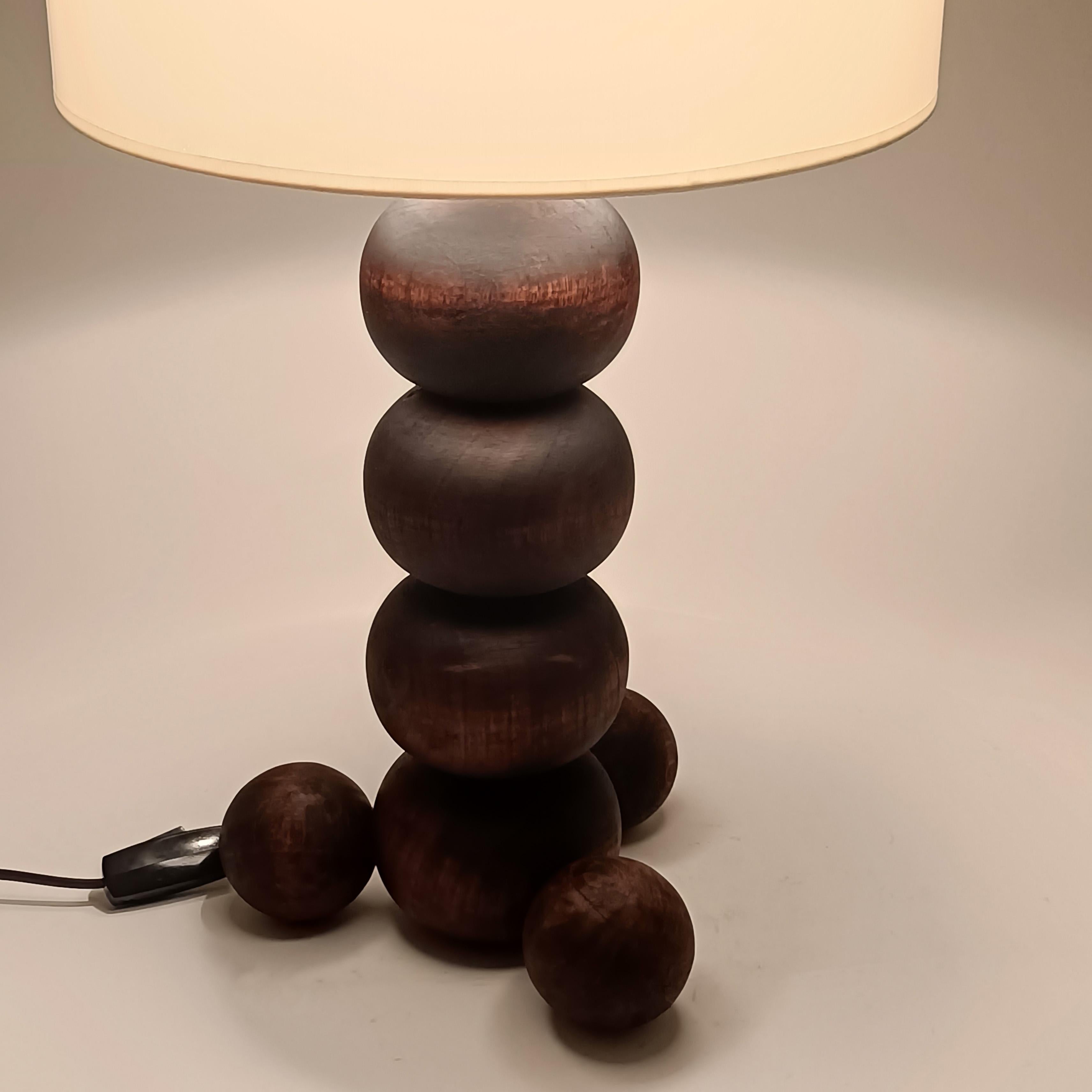 Brass Charles Dudouyt style. Sculptural cubist table lamp, France, 1940s For Sale