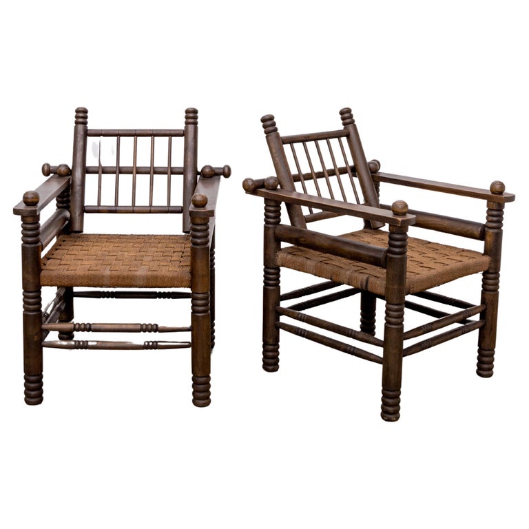 Charles Dudouyt Turned Walnussholz + Binsen-Sitzsessel im Angebot bei 1stDibs Deutschland