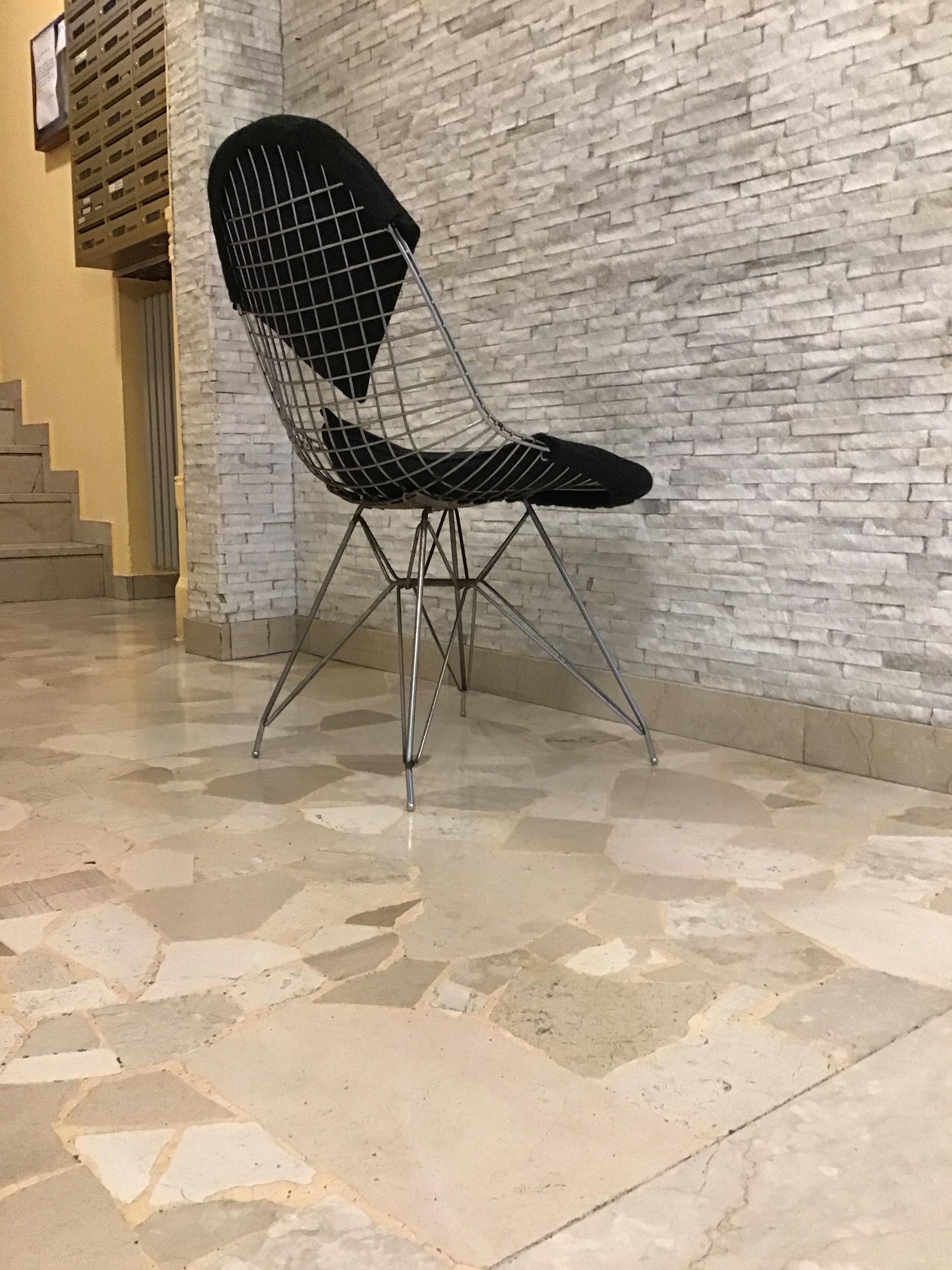 Other Charles e Ray Eames Chairs Metal Crome, 1970, Italy For Sale