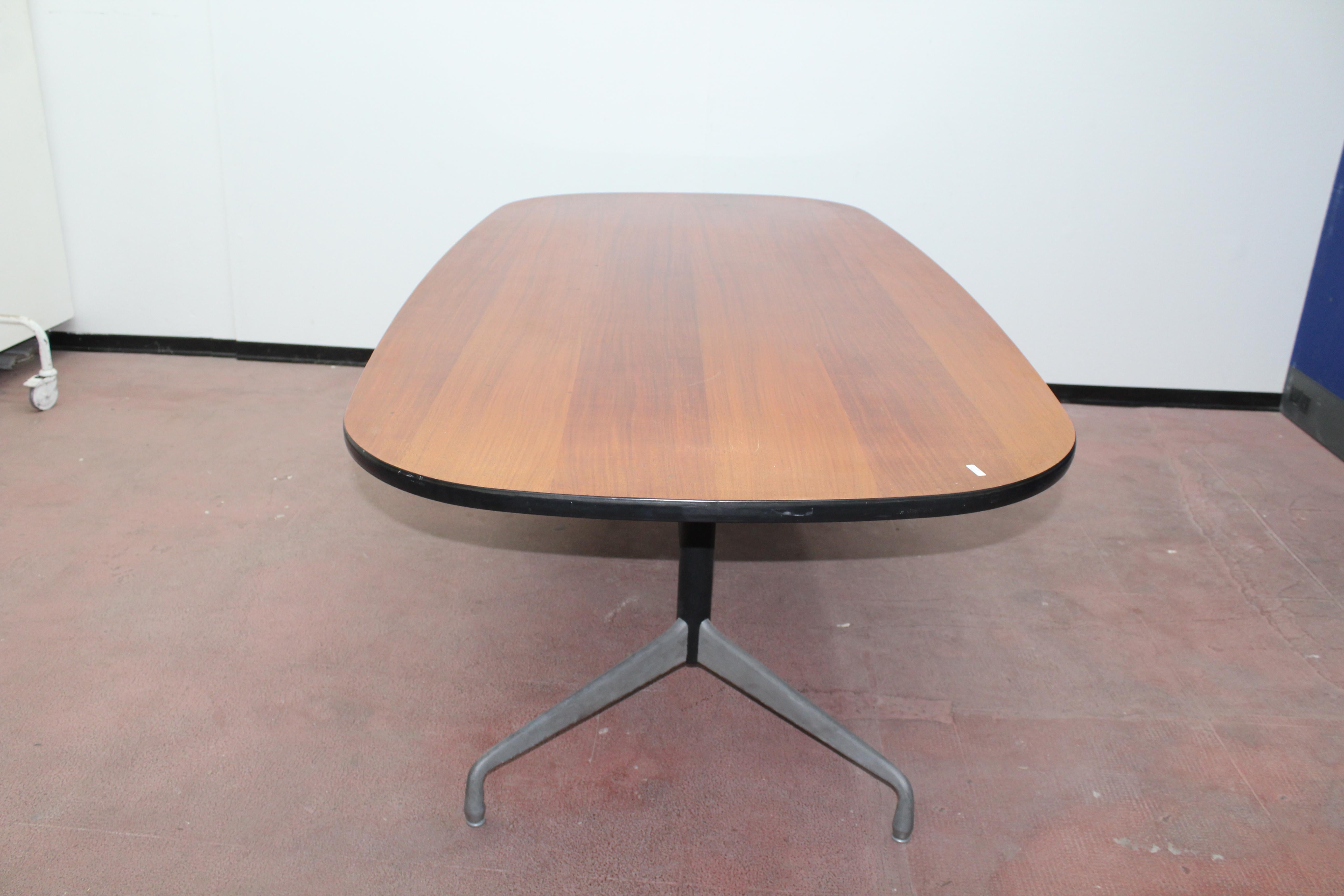 20th Century Modern Ashwood Conference Table Charles Eames 60s 2