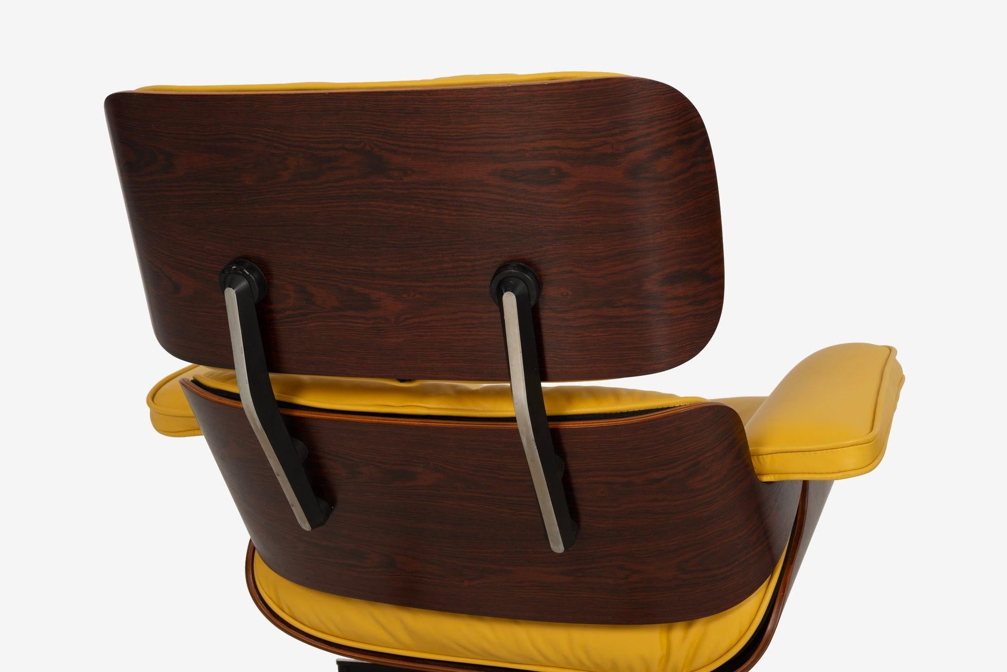 Charles Eames 670 & 671 Rosewood Lounge Chair and Ottoman for Herman Miller For Sale 6