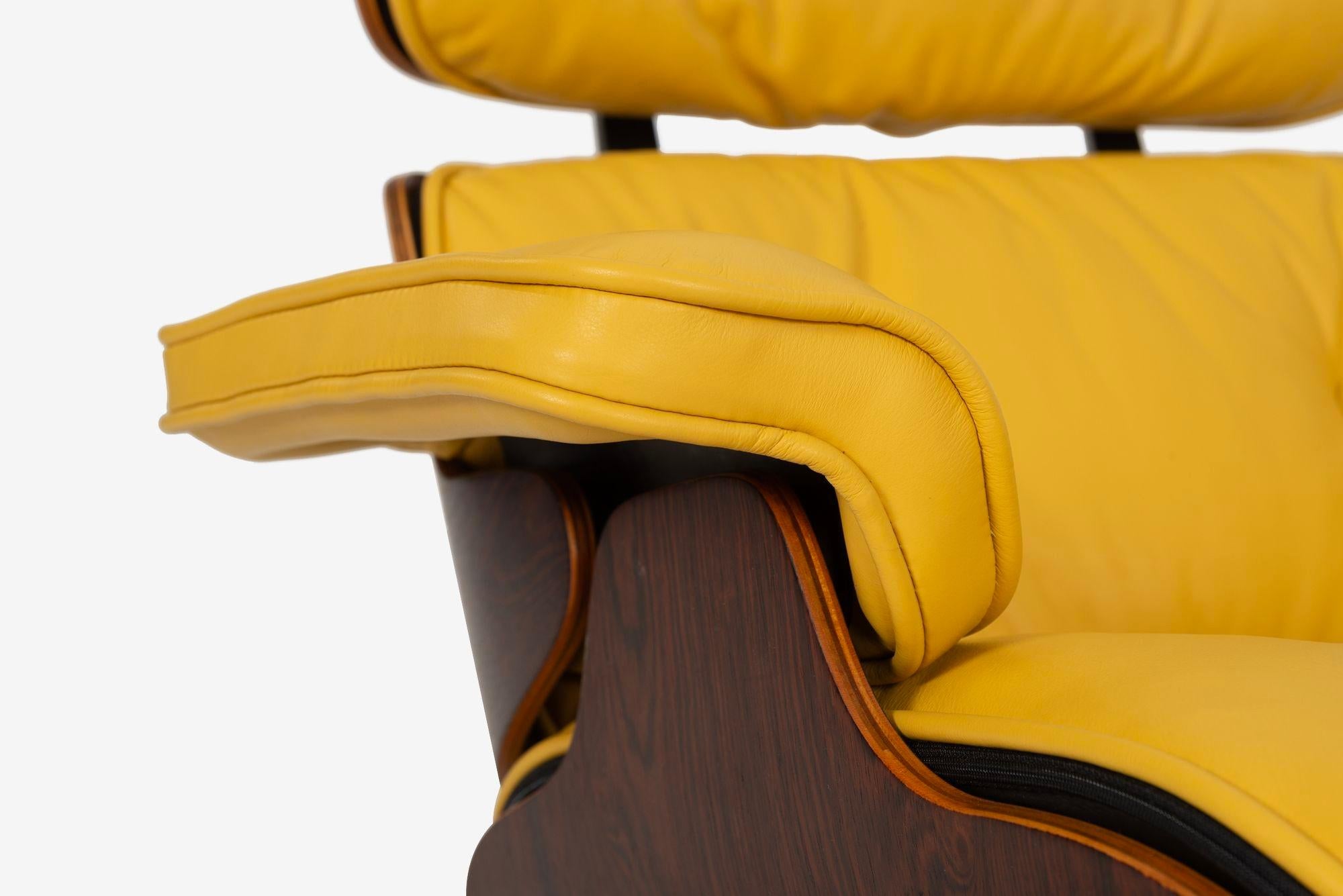 Late 20th Century Charles Eames 670 & 671 Rosewood Lounge Chair and Ottoman for Herman Miller For Sale