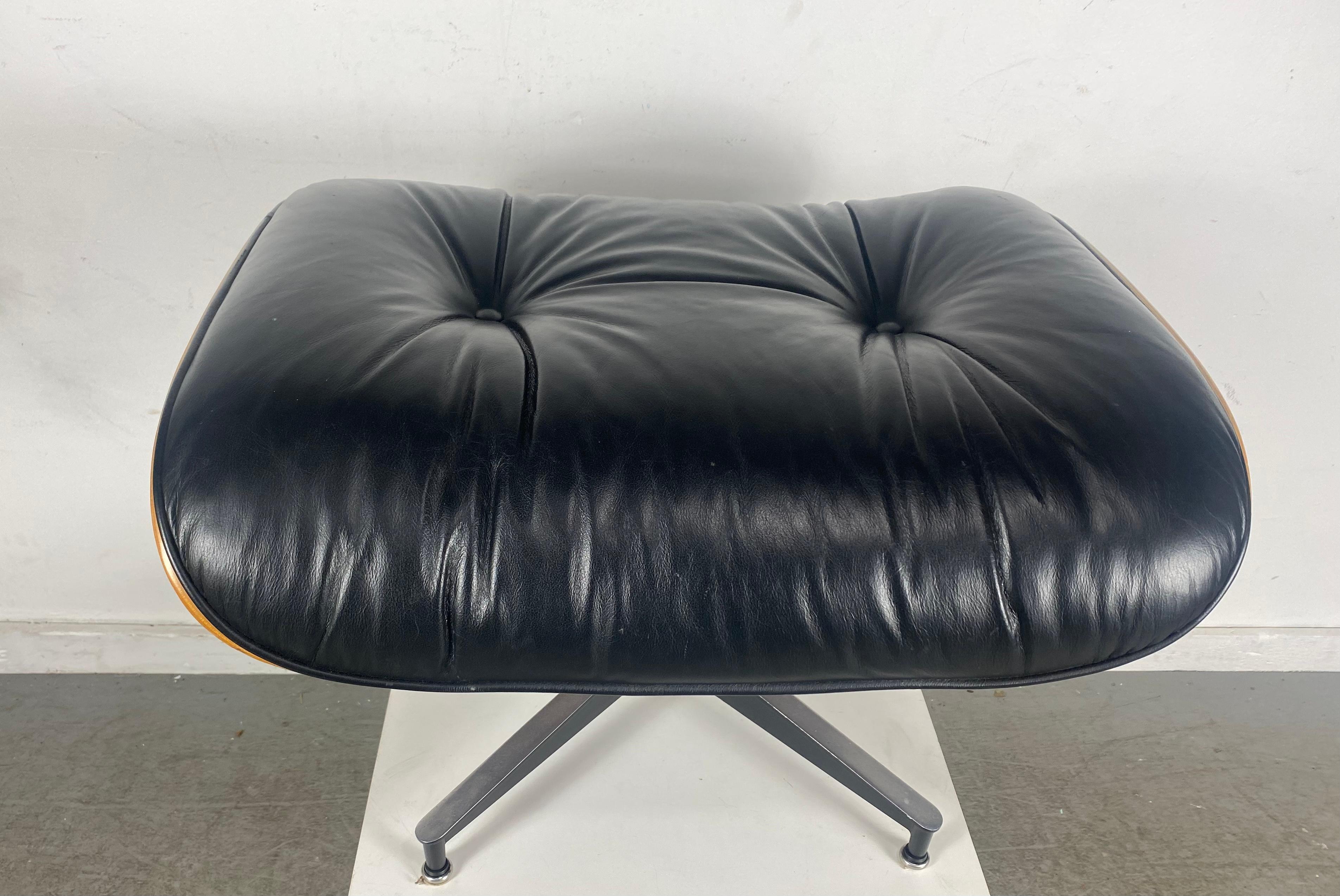 Leather Charles Eames 671 Lounge Chair Ottoman, , Herman Miller