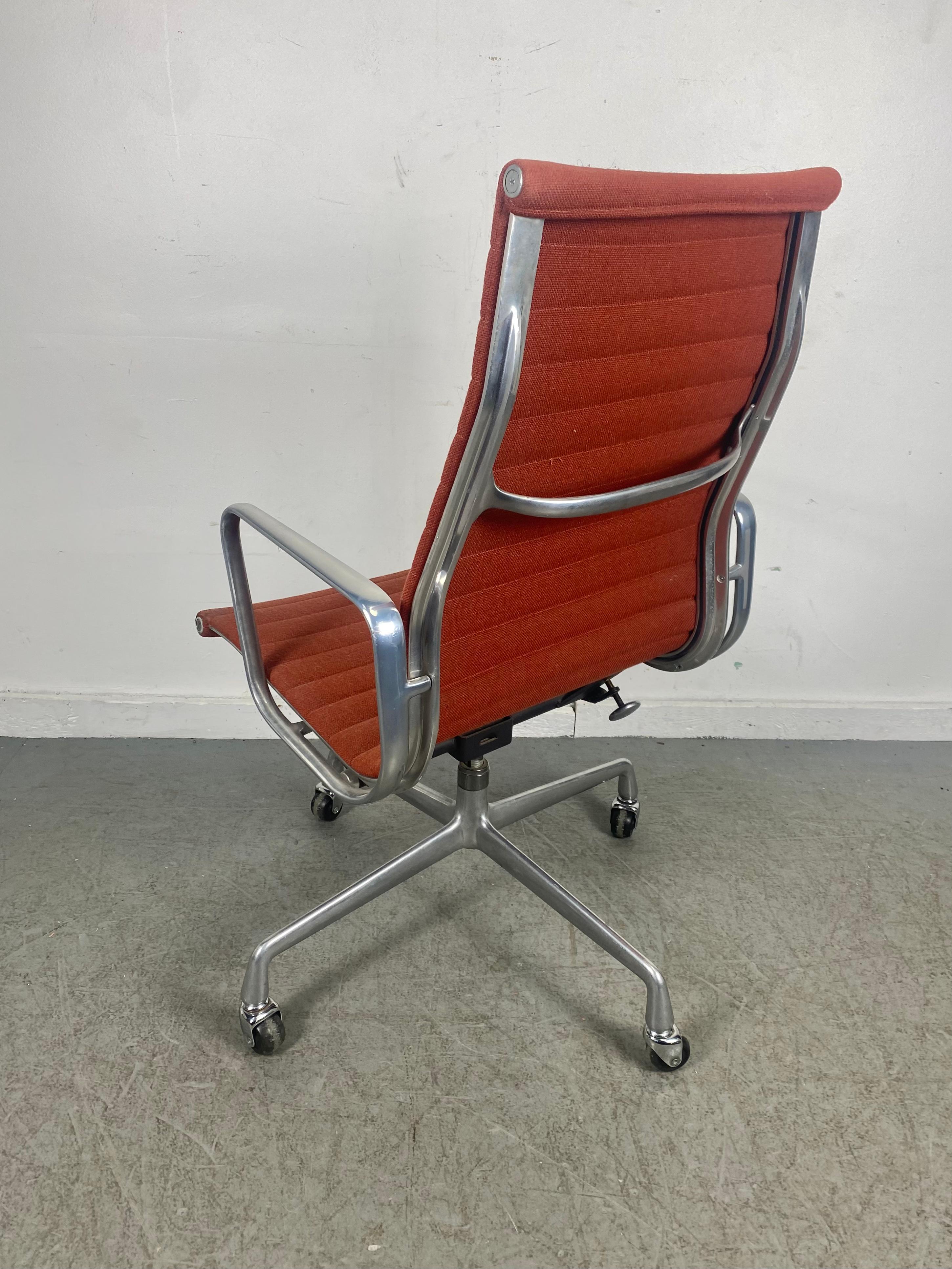 Charles Eames Aluminum Group High Back Desk Chair, Herman Miller / Mid Century 2